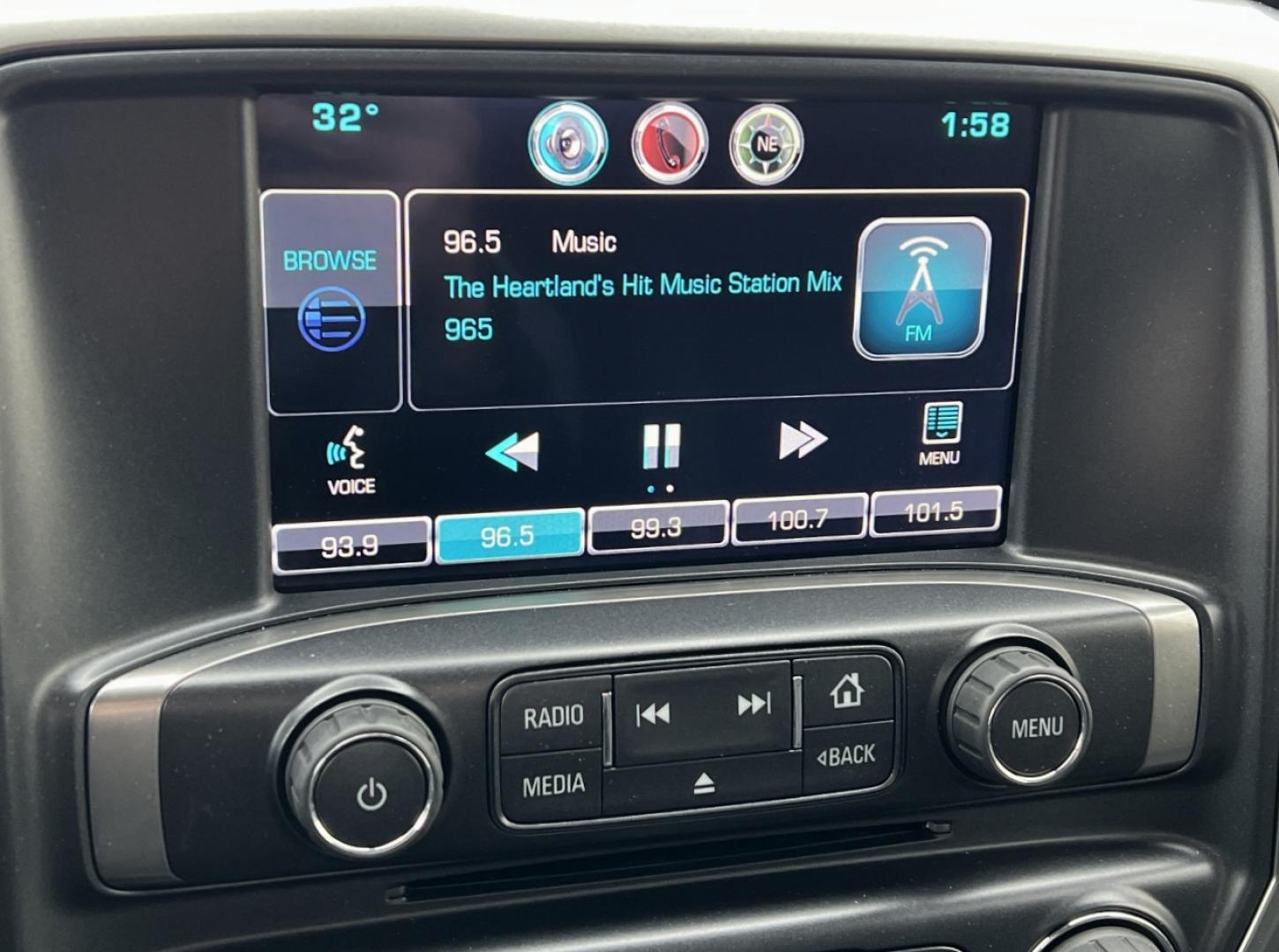 2015 BLUE /Black Cloth Chevrolet Silverado 1500 LT Crew Cab 4WD (3GCUKREH8FG) with an 4.3L V6 engine, Automatic transmission, located at 2990 Old Orchard Rd., Jackson, MO, 63755, 37.354214, -89.612106 - 2015 Chevrolet Silverado 1500 LT 102xxx miles 4x4 4.3L V6 Automatic Backup Camera Power Driver Seat Bluetooth Remote Start Cruise Power Windows/Locks/Mirrors We have financing available and we accept trades! Fill out a credit application on our website or come by today! If you have any q - Photo#26