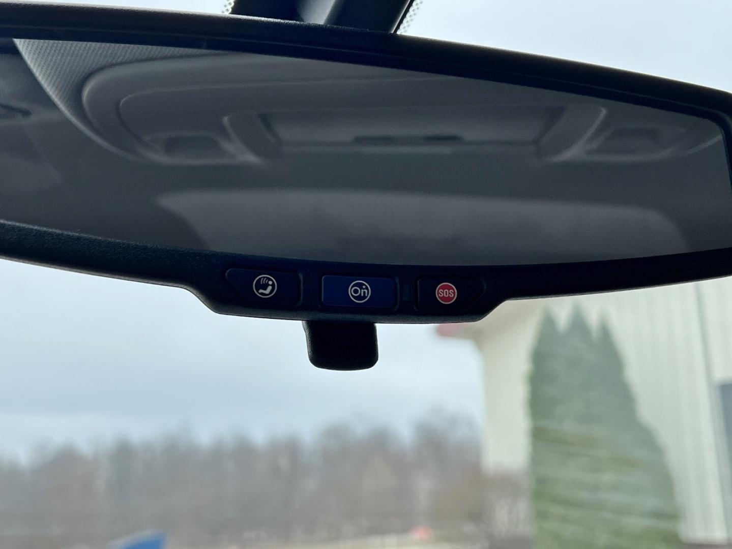 2015 BLUE /Black Cloth Chevrolet Silverado 1500 LT Crew Cab 4WD (3GCUKREH8FG) with an 4.3L V6 engine, Automatic transmission, located at 2990 Old Orchard Rd., Jackson, MO, 63755, 37.354214, -89.612106 - 2015 Chevrolet Silverado 1500 LT 102xxx miles 4x4 4.3L V6 Automatic Backup Camera Power Driver Seat Bluetooth Remote Start Cruise Power Windows/Locks/Mirrors We have financing available and we accept trades! Fill out a credit application on our website or come by today! If you have any q - Photo#30