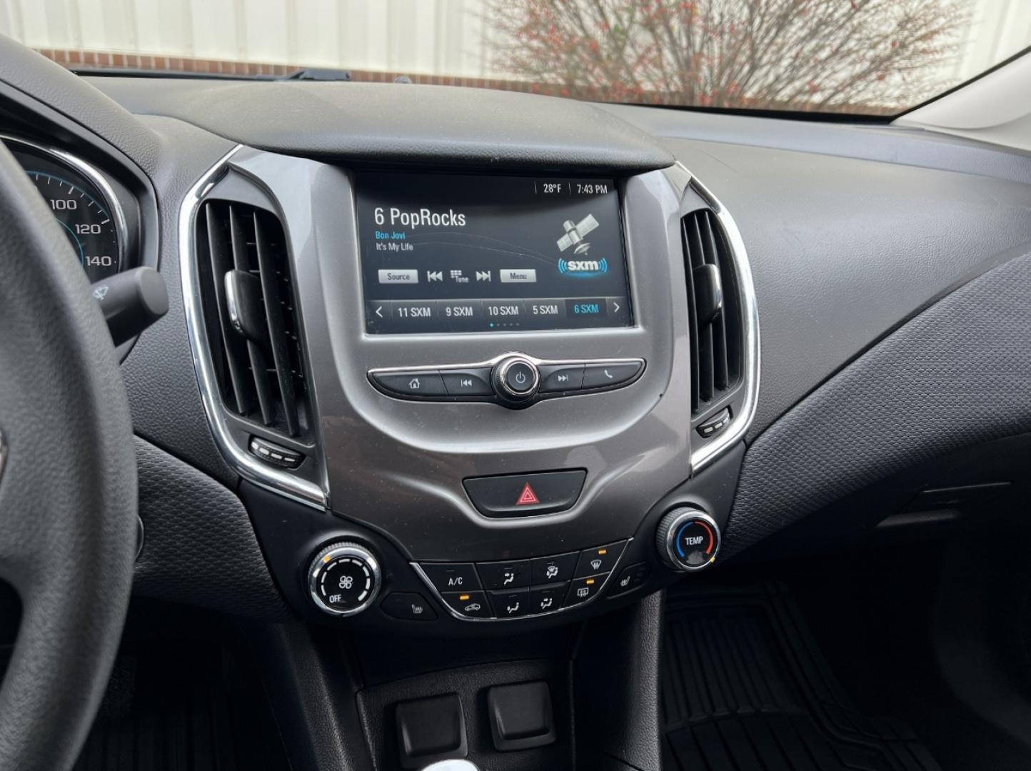 2017 GRAY /Black Chevrolet Cruze LT (1G1BE5SM7H7) with an 1.4L 4 Cyl. TURBO engine, Automatic transmission, located at 2990 Old Orchard Rd., Jackson, MO, 63755, 37.354214, -89.612106 - 2017 Chevrolet Cruze LT 127xxx miles Front Wheel Drive 1.4L 4 Cyl. Automatic Backup Camera Power Driver Seat Bluetooth Remote Start Cruise Power Windows/Locks/Mirrors We have financing available and we accept trades! Fill out a credit application on our website or come by today! If you h - Photo#25