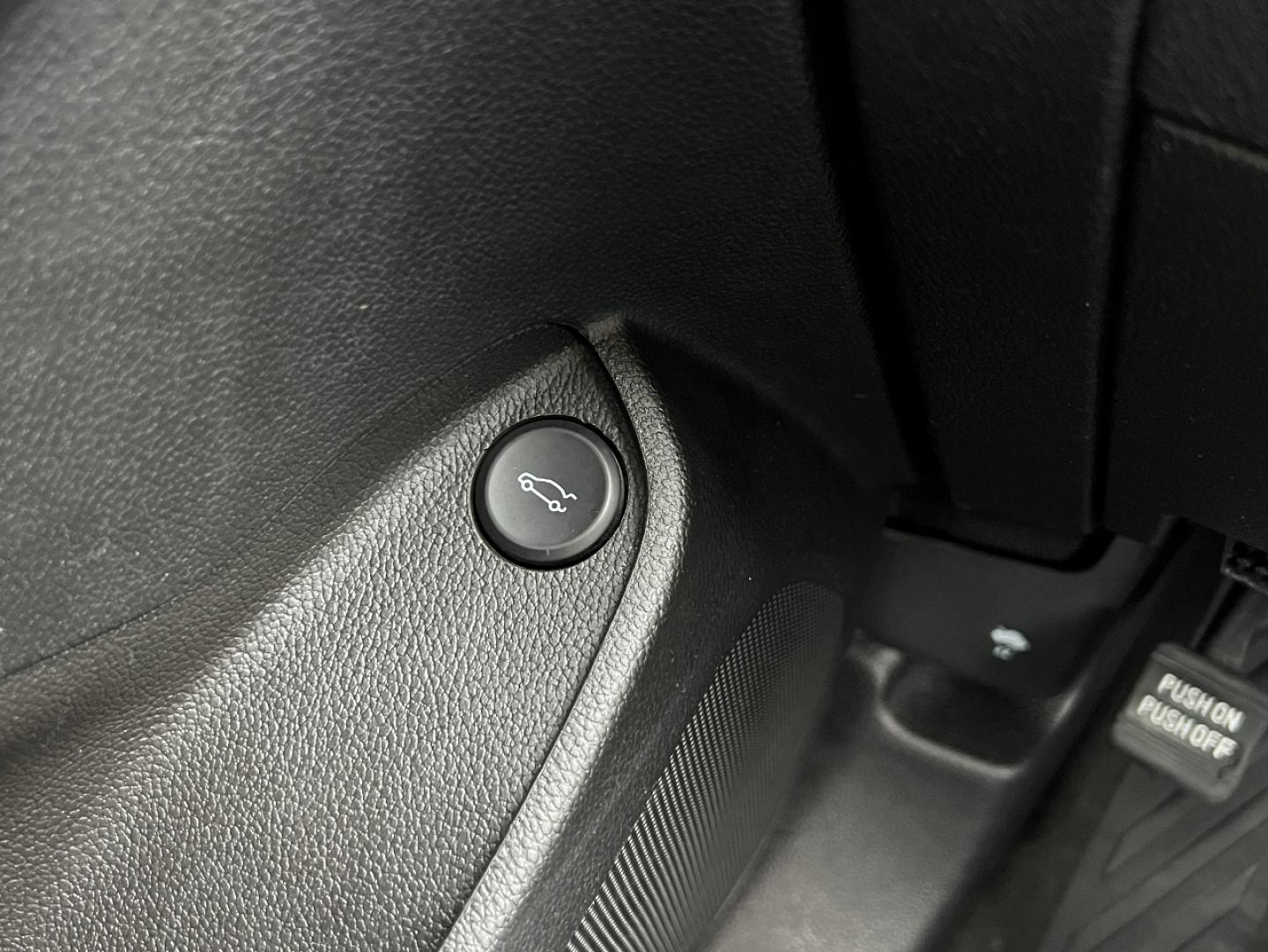 2017 GRAY /Black Chevrolet Cruze LT (1G1BE5SM7H7) with an 1.4L 4 Cyl. TURBO engine, Automatic transmission, located at 2990 Old Orchard Rd., Jackson, MO, 63755, 37.354214, -89.612106 - 2017 Chevrolet Cruze LT 127xxx miles Front Wheel Drive 1.4L 4 Cyl. Automatic Backup Camera Power Driver Seat Bluetooth Remote Start Cruise Power Windows/Locks/Mirrors We have financing available and we accept trades! Fill out a credit application on our website or come by today! If you h - Photo#30