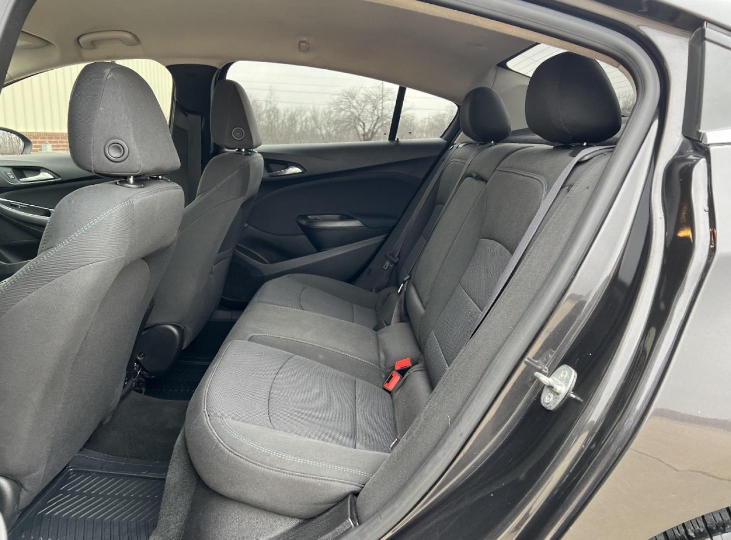 2017 GRAY /Black Chevrolet Cruze LT (1G1BE5SM7H7) with an 1.4L 4 Cyl. TURBO engine, Automatic transmission, located at 2990 Old Orchard Rd., Jackson, MO, 63755, 37.354214, -89.612106 - 2017 Chevrolet Cruze LT 127xxx miles Front Wheel Drive 1.4L 4 Cyl. Automatic Backup Camera Power Driver Seat Bluetooth Remote Start Cruise Power Windows/Locks/Mirrors We have financing available and we accept trades! Fill out a credit application on our website or come by today! If you h - Photo#17