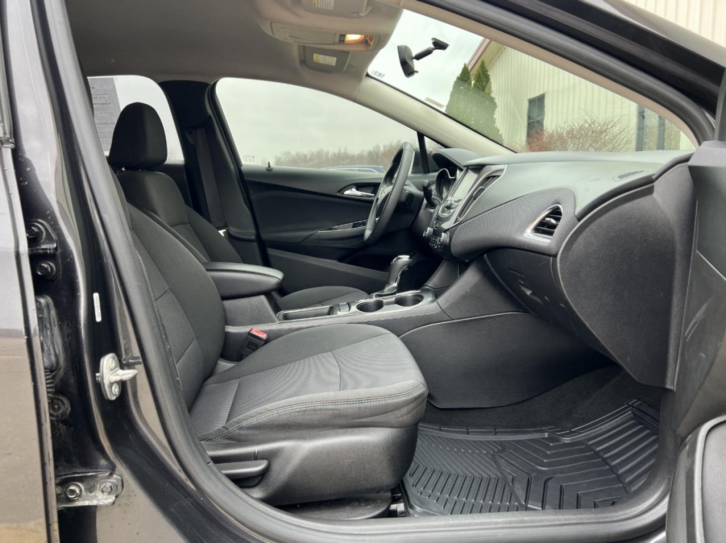 2017 GRAY /Black Chevrolet Cruze LT (1G1BE5SM7H7) with an 1.4L 4 Cyl. TURBO engine, Automatic transmission, located at 2990 Old Orchard Rd., Jackson, MO, 63755, 37.354214, -89.612106 - 2017 Chevrolet Cruze LT 127xxx miles Front Wheel Drive 1.4L 4 Cyl. Automatic Backup Camera Power Driver Seat Bluetooth Remote Start Cruise Power Windows/Locks/Mirrors We have financing available and we accept trades! Fill out a credit application on our website or come by today! If you h - Photo#16