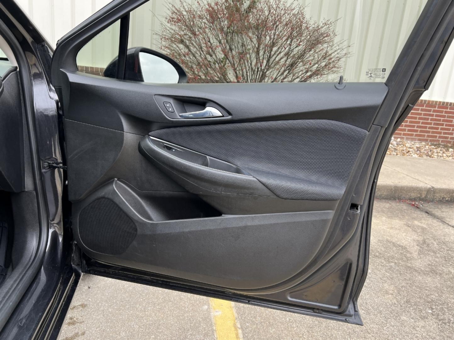 2017 GRAY /Black Chevrolet Cruze LT (1G1BE5SM7H7) with an 1.4L 4 Cyl. TURBO engine, Automatic transmission, located at 2990 Old Orchard Rd., Jackson, MO, 63755, 37.354214, -89.612106 - 2017 Chevrolet Cruze LT 127xxx miles Front Wheel Drive 1.4L 4 Cyl. Automatic Backup Camera Power Driver Seat Bluetooth Remote Start Cruise Power Windows/Locks/Mirrors We have financing available and we accept trades! Fill out a credit application on our website or come by today! If you h - Photo#15