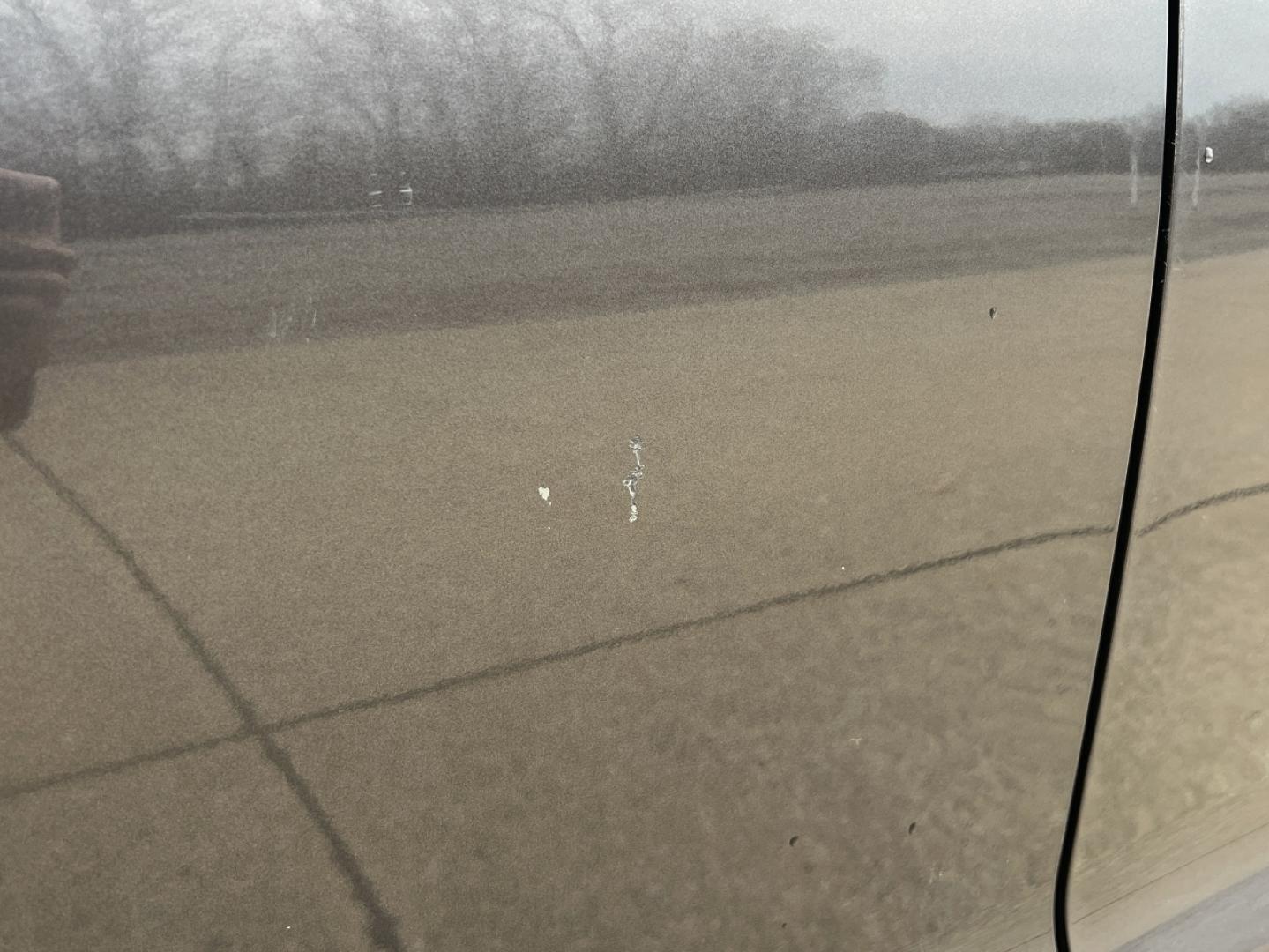 2012 GRAY /Gray Toyota Tundra Tundra-Grade Double Cab 4.6L 4WD (5TFUM5F10CX) with an 4.6L V8 engine, Automatic transmission, located at 2990 Old Orchard Rd., Jackson, MO, 63755, 37.354214, -89.612106 - 2012 Toyota Tundra SR5 Local 1-Owner 117xxx miles 4x4 4.6L V8 Automatic Cruise Power Windows/Locks/Mirrors We have financing available and we accept trades! Fill out a credit application on our website or come by today! If you have any questions, give us a call at (573) 204-7777 or visit ou - Photo#40