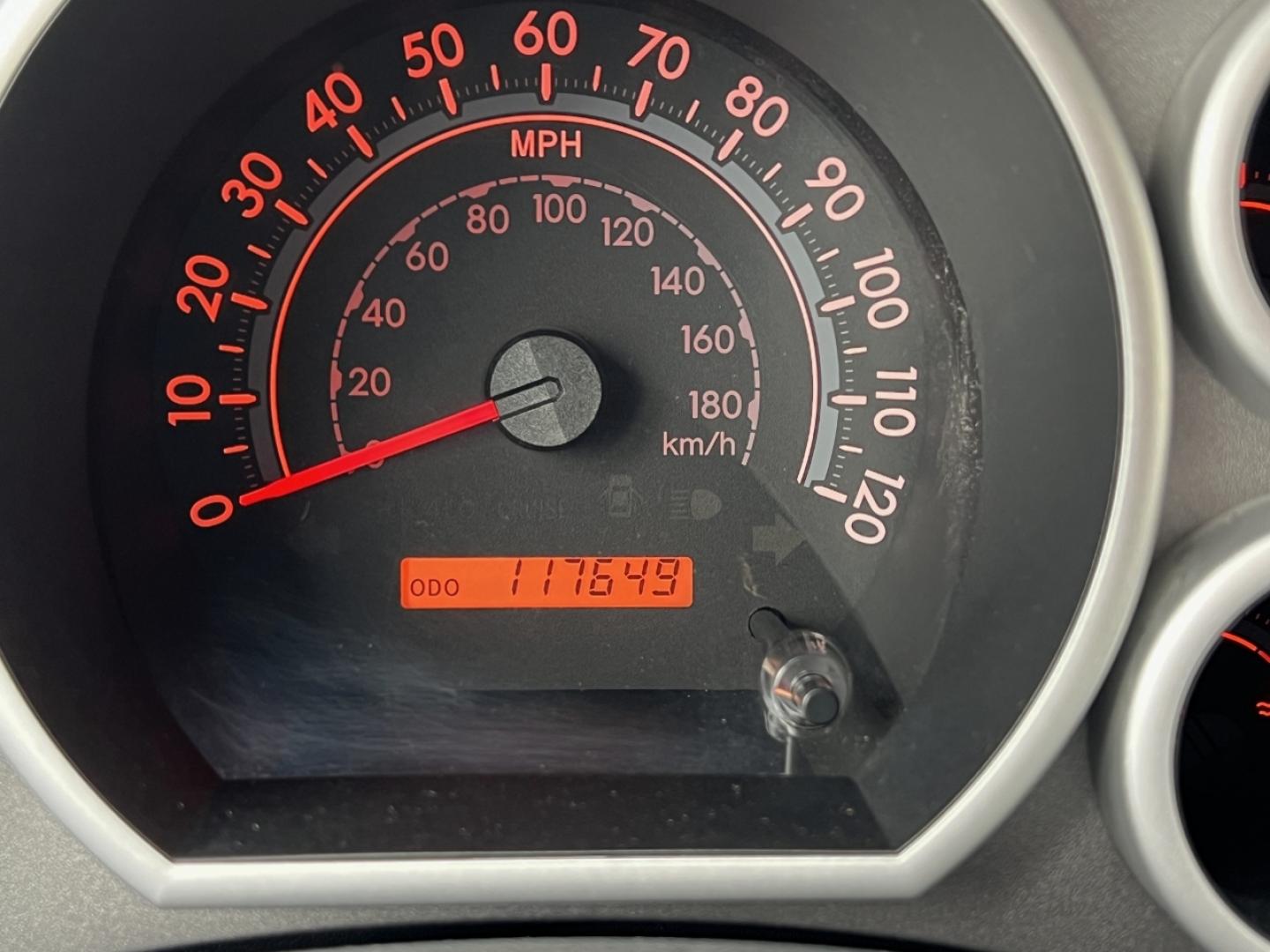 2012 GRAY /Gray Toyota Tundra Tundra-Grade Double Cab 4.6L 4WD (5TFUM5F10CX) with an 4.6L V8 engine, Automatic transmission, located at 2990 Old Orchard Rd., Jackson, MO, 63755, 37.354214, -89.612106 - 2012 Toyota Tundra SR5 Local 1-Owner 117xxx miles 4x4 4.6L V8 Automatic Cruise Power Windows/Locks/Mirrors We have financing available and we accept trades! Fill out a credit application on our website or come by today! If you have any questions, give us a call at (573) 204-7777 or visit ou - Photo#18