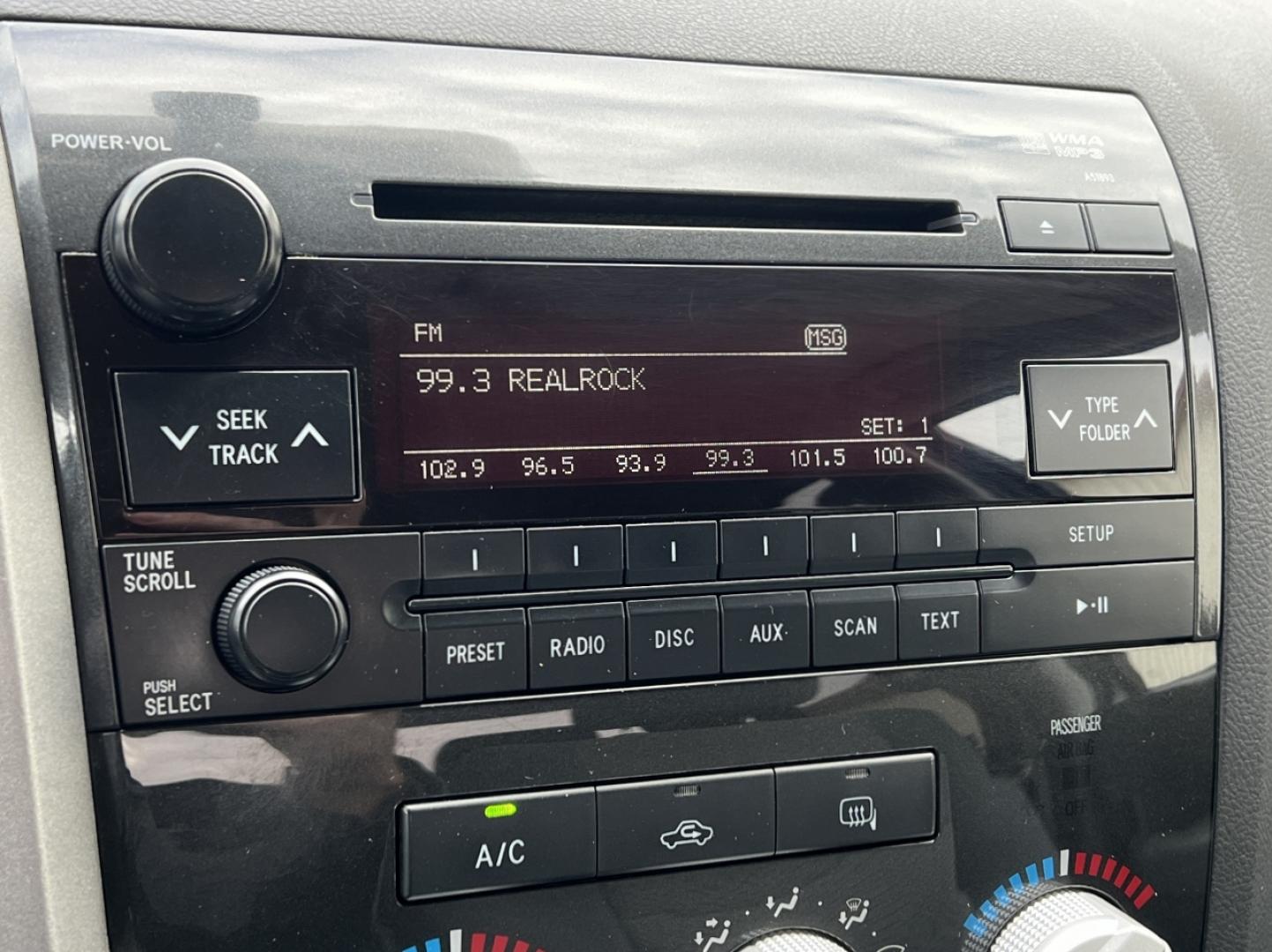 2012 GRAY /Gray Toyota Tundra Tundra-Grade Double Cab 4.6L 4WD (5TFUM5F10CX) with an 4.6L V8 engine, Automatic transmission, located at 2990 Old Orchard Rd., Jackson, MO, 63755, 37.354214, -89.612106 - 2012 Toyota Tundra SR5 Local 1-Owner 117xxx miles 4x4 4.6L V8 Automatic Cruise Power Windows/Locks/Mirrors We have financing available and we accept trades! Fill out a credit application on our website or come by today! If you have any questions, give us a call at (573) 204-7777 or visit ou - Photo#23