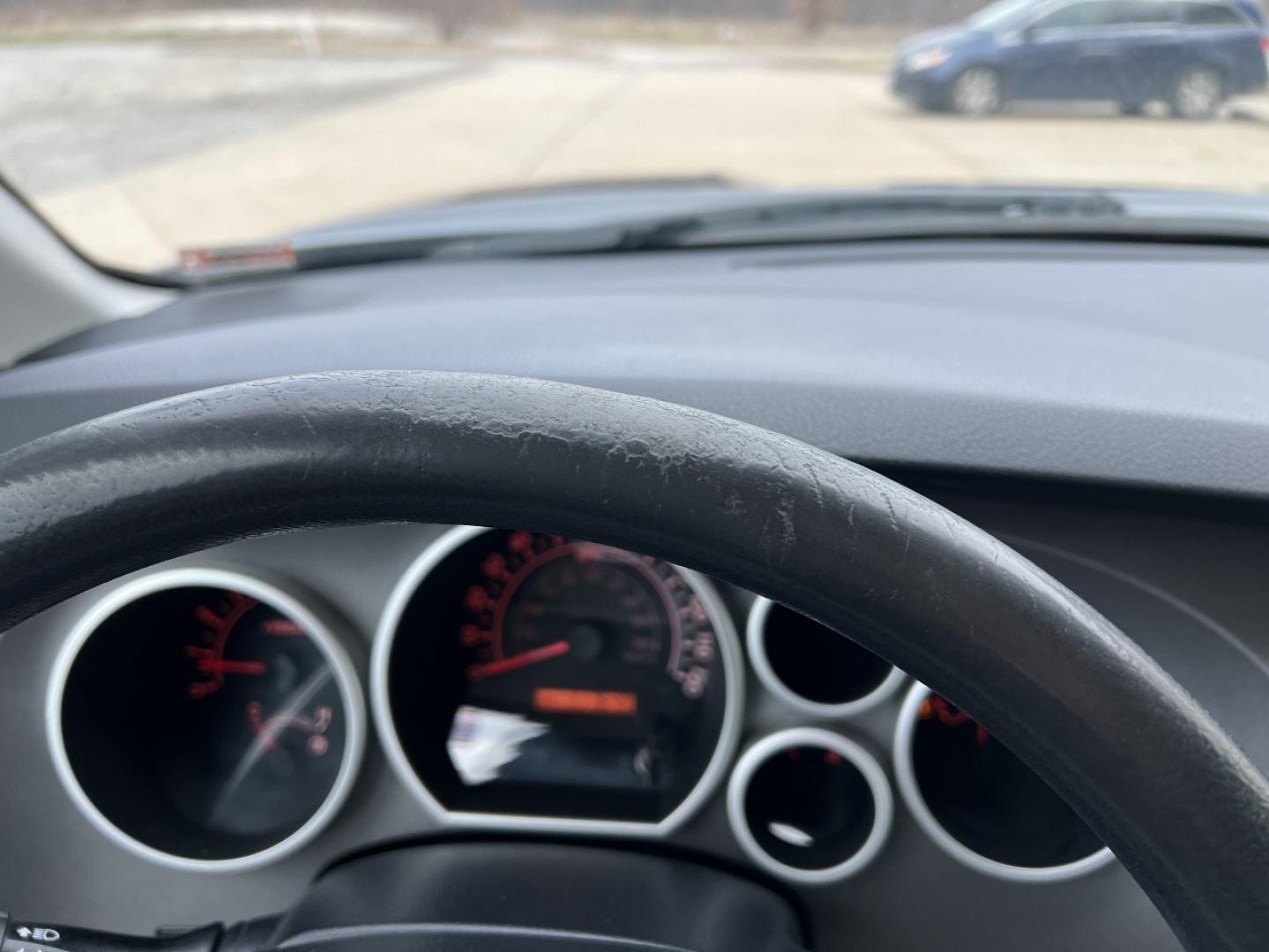 2012 GRAY /Gray Toyota Tundra Tundra-Grade Double Cab 4.6L 4WD (5TFUM5F10CX) with an 4.6L V8 engine, Automatic transmission, located at 2990 Old Orchard Rd., Jackson, MO, 63755, 37.354214, -89.612106 - 2012 Toyota Tundra SR5 Local 1-Owner 117xxx miles 4x4 4.6L V8 Automatic Cruise Power Windows/Locks/Mirrors We have financing available and we accept trades! Fill out a credit application on our website or come by today! If you have any questions, give us a call at (573) 204-7777 or visit ou - Photo#44