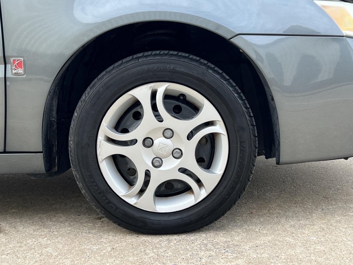 2005 GRAY /Gray Saturn ION 2 (1G8AJ52F95Z) with an 2.2L 4 Cyl. engine, Automatic transmission, located at 2990 Old Orchard Rd., Jackson, MO, 63755, 37.354214, -89.612106 - 2005 Saturn Ion 2 Only 91xxx miles Front Wheel Drive 2.2L 4 Cyl. Automatic Cruise Power Windows/Locks/Mirrors We have financing available and we accept trades! Fill out a credit application on our website or come by today! If you have any questions, give us a call at (573) 204-7777 or visit - Photo#30