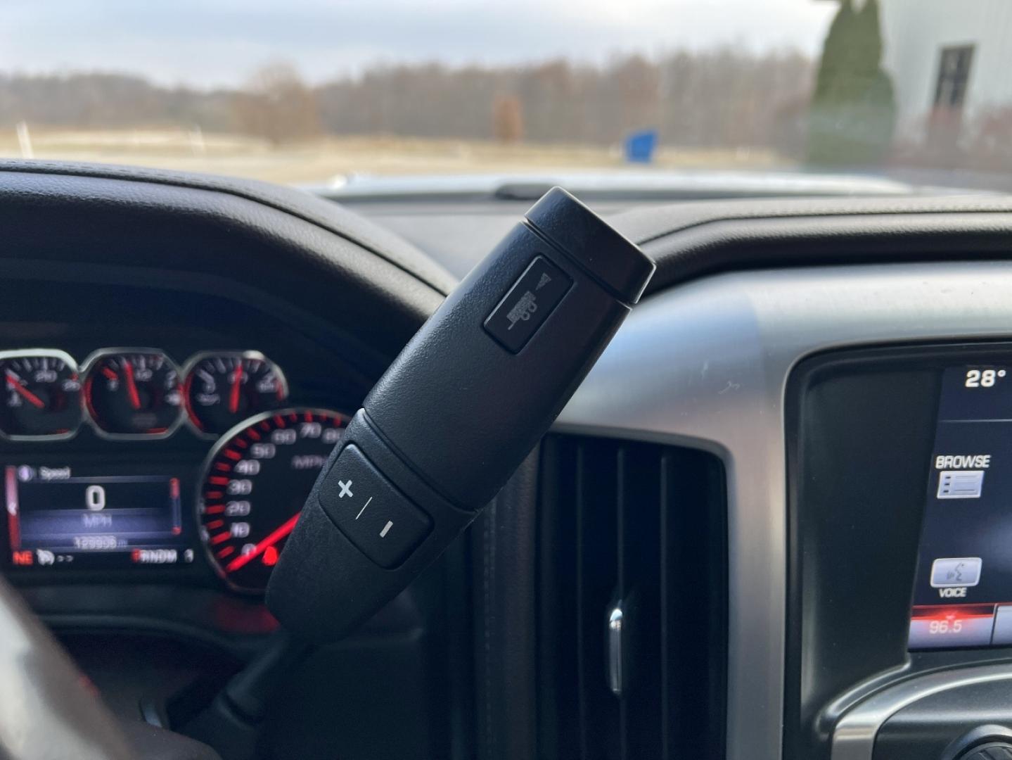 2016 SILVER /Tan GMC Sierra 2500HD SLE Crew Cab 4WD (1GT12SE85GF) with an 6.6L V8 DIESEL engine, Automatic transmission, located at 2990 Old Orchard Rd., Jackson, MO, 63755, 37.354214, -89.612106 - 2016 GMC Sierra 2500HD SLE 129xxx miles 4x4 6.6L V8 Turbo Diesel Automatic Backup Camera Power Driver Seat Bluetooth Remote Start Cruise Power Windows/Locks/Mirrors We have financing available and we accept trades! Fill out a credit application on our website or come by today! If you hav - Photo#23