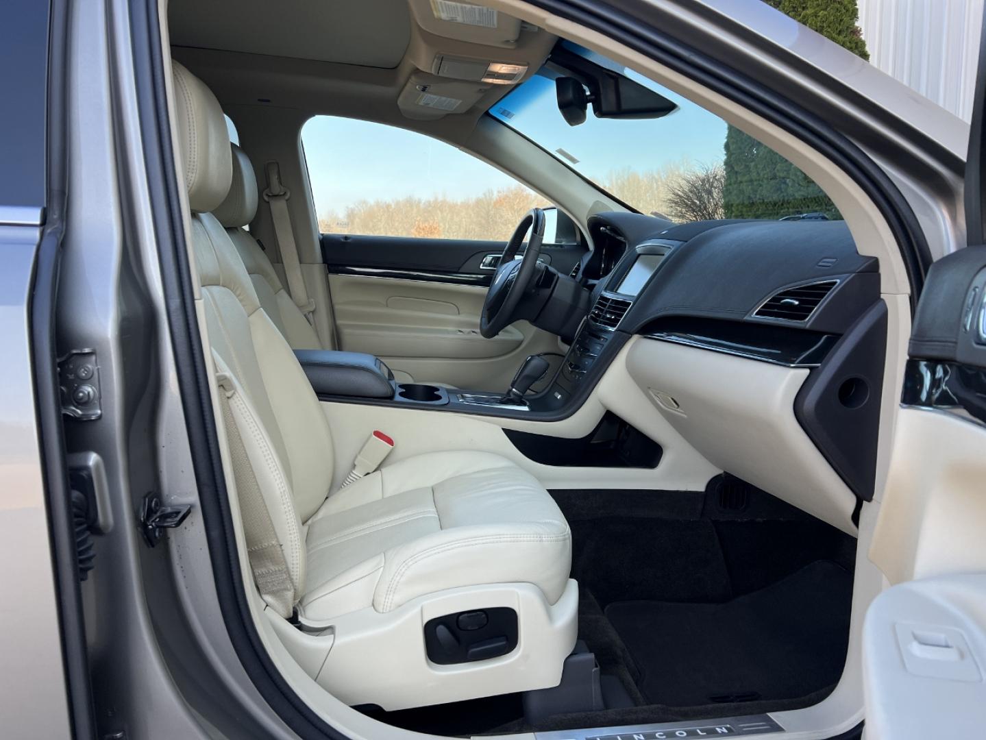 2015 TAN /Tan Lincoln MKT 3.5L with EcoBoost AWD (2LMHJ5AT0FB) with an 3.5L V6 TURBO engine, Automatic transmission, located at 2990 Old Orchard Rd., Jackson, MO, 63755, 37.354214, -89.612106 - 2015 Lincoln MKT 1-Owner Only 21xxx miles All Wheel Drive 3.5L V6 Automatic Leather Power/Heated/Cooled Seats Heated Rear Seats Heated Steering Wheel Backup Camera Sunroof Bluetooth Remote Start Cruise Power Windows/Locks/Mirrors We have financing available and we accept trades! Fill - Photo#18