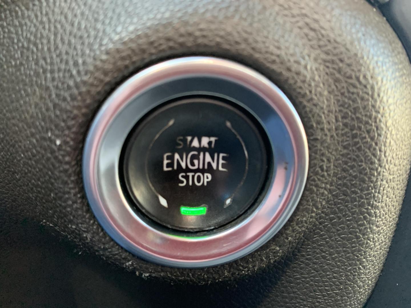 2020 WHITE /GRAY Chevrolet Silverado 1500 LT Crew Cab 4WD (3GCUYDED7LG) with an 5.3L V8 OHV 16V engine, 6A transmission, located at 506 S. Kingshighway, Cape Girardeau, MO, 63703, (573) 235-5000, 37.294991, -89.553635 - 2020 Chevrolet Silverado 1500 LT Air Conditioning Power Windows Power Locks Power Steering Tilt Wheel Keyless Entry Alarm Daytime Running Lights Dual Airbags Front Head and Side Crew Cab; Short Bed We have financing available and we accept trades! Fill out a credit application on our webs - Photo#21