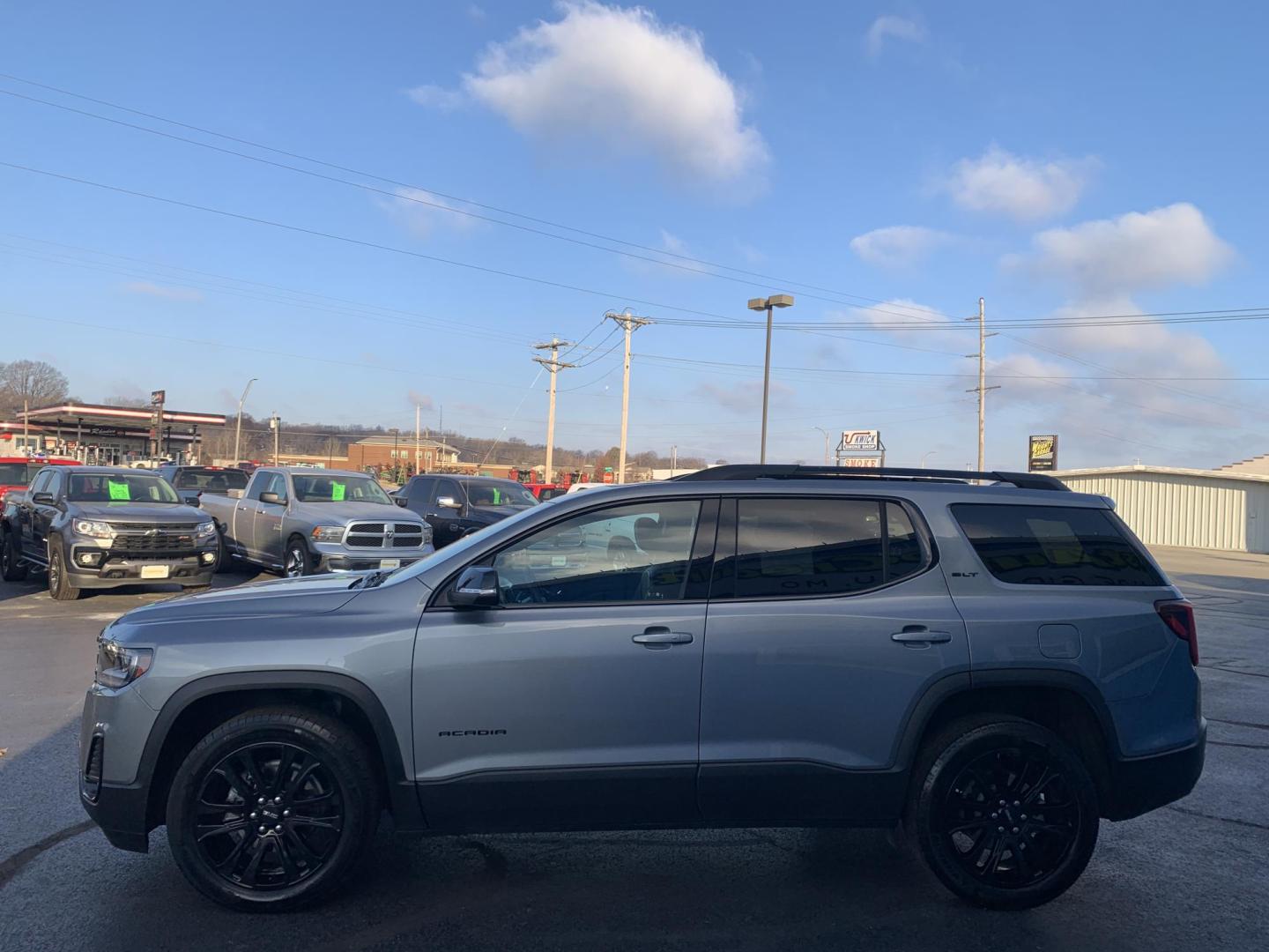 2023 GRAY /BLACK GMC Acadia SLT (1GKKNMLS1PZ) with an 3.6L V6 DOHC 24V engine, 9A transmission, located at 506 S. Kingshighway, Cape Girardeau, MO, 63703, (573) 235-5000, 37.294991, -89.553635 - 2023 GMC Acadia SLT Air Conditioning Power Windows Power Locks Power Steering Tilt Wheel Keyless Entry Daytime Running Lights Dual Airbags Front Head and Side Dual Rear Side Airbags All Wheel ABS We have financing available and we accept trades! Fill out a credit application on our websit - Photo#3