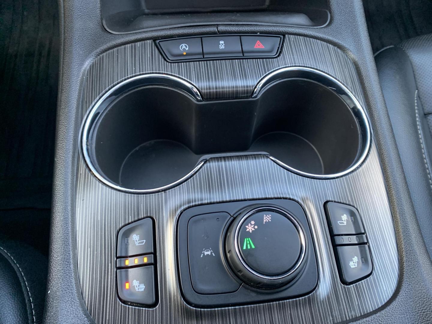 2023 GRAY /BLACK GMC Acadia SLT (1GKKNMLS1PZ) with an 3.6L V6 DOHC 24V engine, 9A transmission, located at 506 S. Kingshighway, Cape Girardeau, MO, 63703, (573) 235-5000, 37.294991, -89.553635 - 2023 GMC Acadia SLT Air Conditioning Power Windows Power Locks Power Steering Tilt Wheel Keyless Entry Daytime Running Lights Dual Airbags Front Head and Side Dual Rear Side Airbags All Wheel ABS We have financing available and we accept trades! Fill out a credit application on our websit - Photo#29