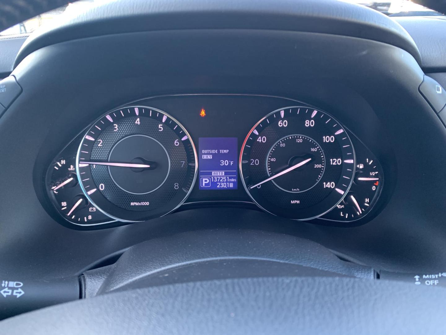 2019 WHITE /TAN Nissan Armada SV AWD (JN8AY2NC2K9) with an 5.6L V8 DOHC 32V engine, 7A transmission, located at 506 S. Kingshighway, Cape Girardeau, MO, 63703, (573) 235-5000, 37.294991, -89.553635 - One Owner! 2019 Nissan Armada SV Air Conditioning Power Windows Power Locks Power Steering Tilt Wheel Keyless Entry Alarm Daytime Running Lights Dual Front Airbags All Wheel ABS We have financing available and we accept trades! Fill out a credit application on our website or come by toda - Photo#24