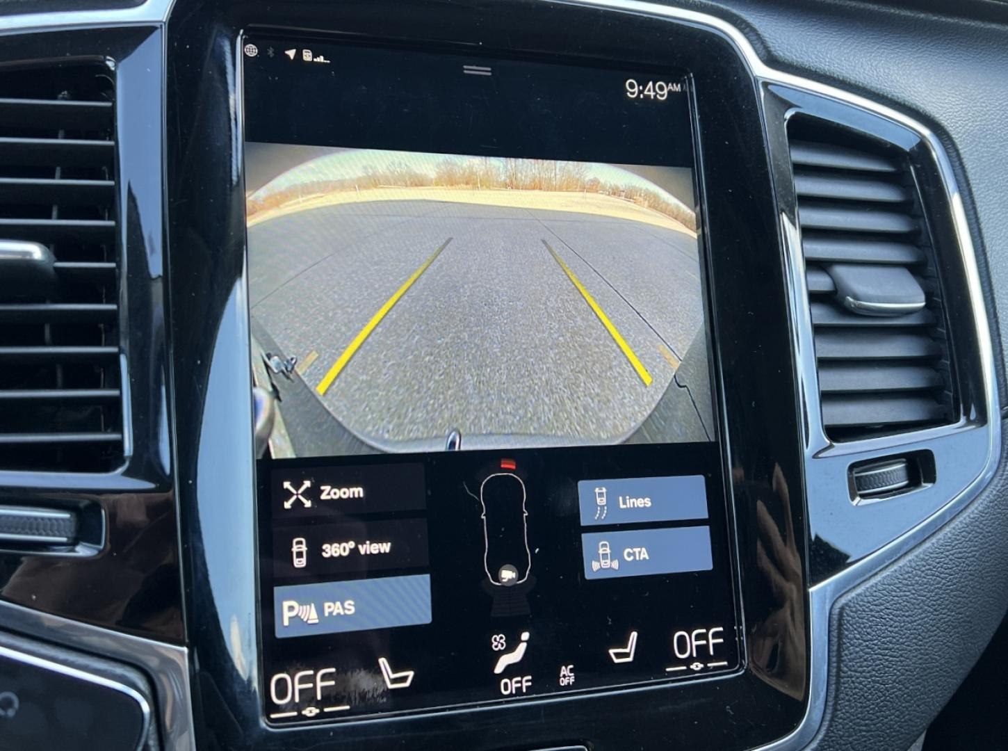 2020 BLACK /Black Volvo XC90 T6 Inscription AWD (YV4A22PL6L1) with an 2.0L 4 Cyl. engine, Automatic transmission, located at 2990 Old Orchard Rd., Jackson, MO, 63755, 37.354214, -89.612106 - 2020 Volvo XC90 T6 Inscription 1-Owner 91xxx miles All Wheel Drive 2.0L 4 Cyl. Automatic Leather 3rd Row Navigation Power/Heated/Cooled Seats Heated Rear Seats Heated Steering Wheel Backup Camera Sunroof Bluetooth Heads Up Display Cruise Power Windows/Locks/Mirrors We have financin - Photo#3