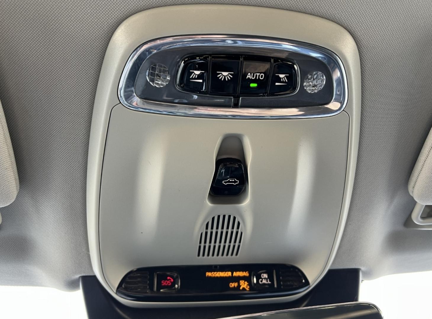 2020 BLACK /Black Volvo XC90 T6 Inscription AWD (YV4A22PL6L1) with an 2.0L 4 Cyl. engine, Automatic transmission, located at 2990 Old Orchard Rd., Jackson, MO, 63755, 37.354214, -89.612106 - 2020 Volvo XC90 T6 Inscription 1-Owner 91xxx miles All Wheel Drive 2.0L 4 Cyl. Automatic Leather 3rd Row Navigation Power/Heated/Cooled Seats Heated Rear Seats Heated Steering Wheel Backup Camera Sunroof Bluetooth Heads Up Display Cruise Power Windows/Locks/Mirrors We have financin - Photo#34