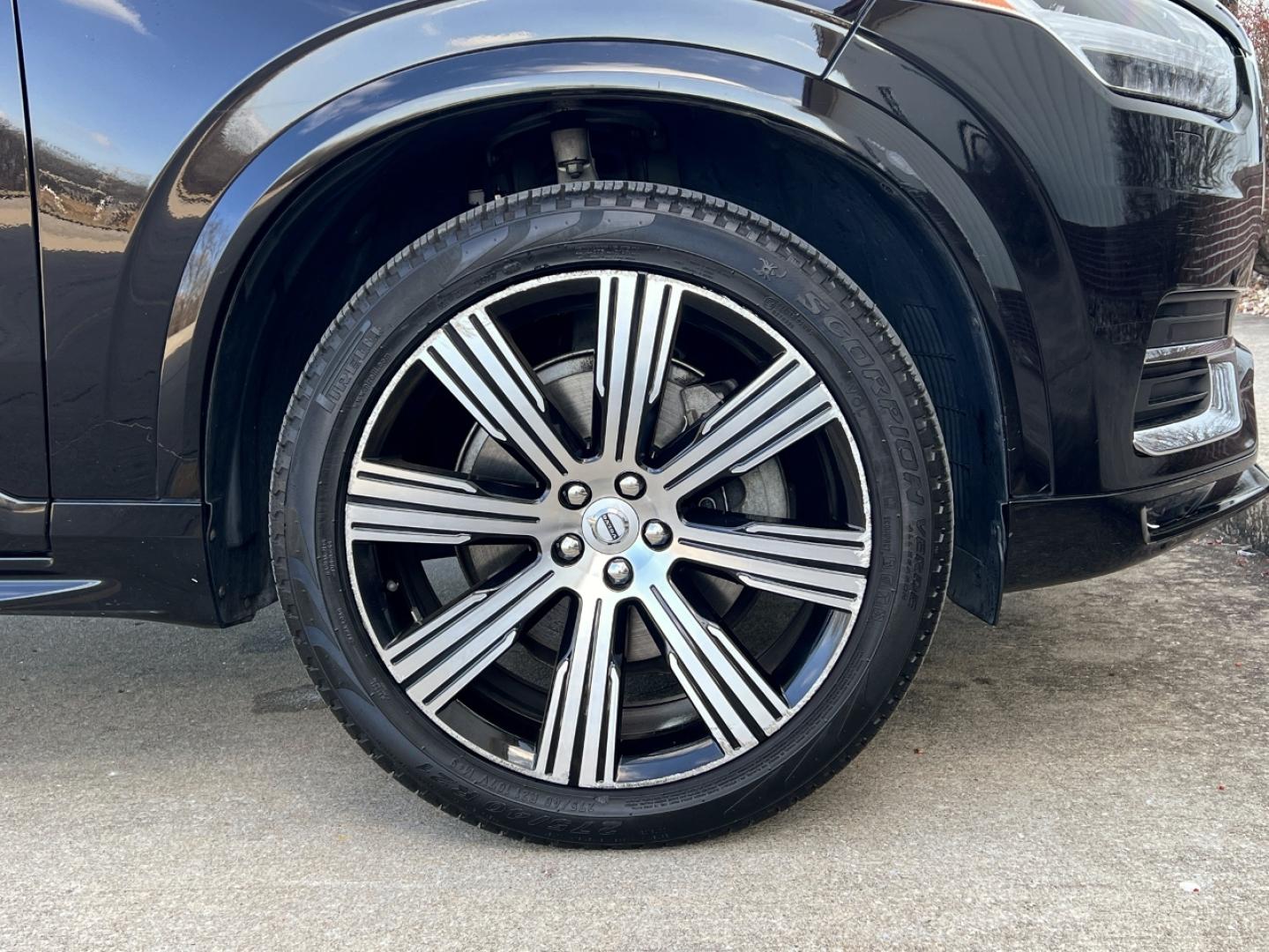 2020 BLACK /Black Volvo XC90 T6 Inscription AWD (YV4A22PL6L1) with an 2.0L 4 Cyl. engine, Automatic transmission, located at 2990 Old Orchard Rd., Jackson, MO, 63755, 37.354214, -89.612106 - 2020 Volvo XC90 T6 Inscription 1-Owner 91xxx miles All Wheel Drive 2.0L 4 Cyl. Automatic Leather 3rd Row Navigation Power/Heated/Cooled Seats Heated Rear Seats Heated Steering Wheel Backup Camera Sunroof Bluetooth Heads Up Display Cruise Power Windows/Locks/Mirrors We have financin - Photo#44