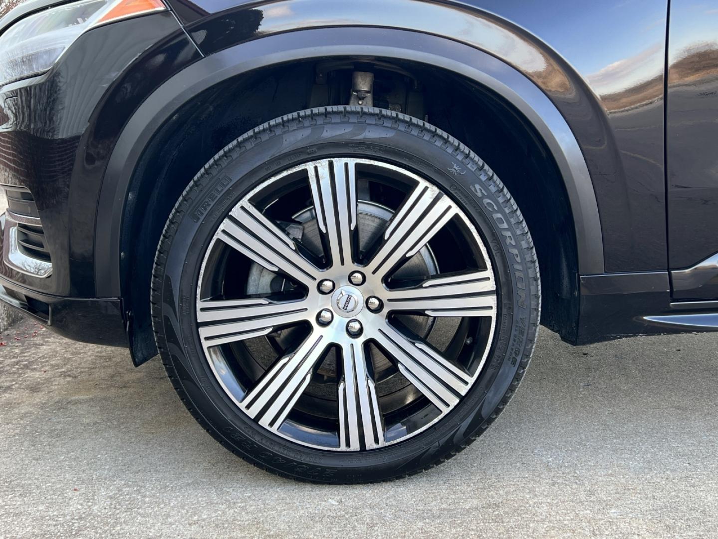 2020 BLACK /Black Volvo XC90 T6 Inscription AWD (YV4A22PL6L1) with an 2.0L 4 Cyl. engine, Automatic transmission, located at 2990 Old Orchard Rd., Jackson, MO, 63755, 37.354214, -89.612106 - 2020 Volvo XC90 T6 Inscription 1-Owner 91xxx miles All Wheel Drive 2.0L 4 Cyl. Automatic Leather 3rd Row Navigation Power/Heated/Cooled Seats Heated Rear Seats Heated Steering Wheel Backup Camera Sunroof Bluetooth Heads Up Display Cruise Power Windows/Locks/Mirrors We have financin - Photo#41