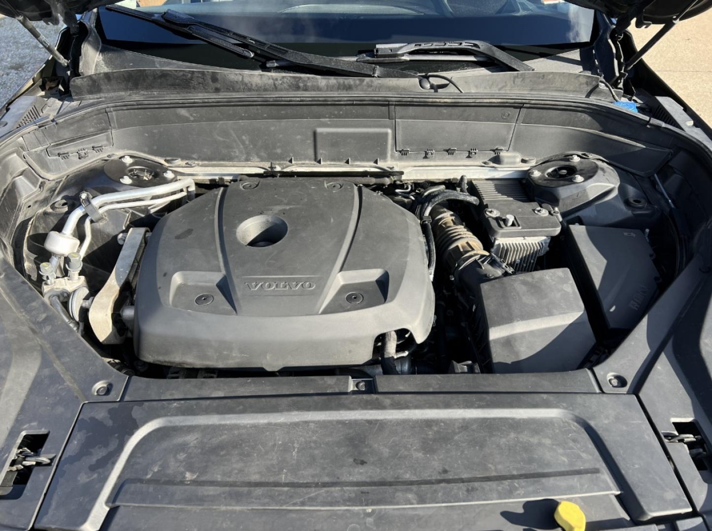 2020 BLACK /Black Volvo XC90 T6 Inscription AWD (YV4A22PL6L1) with an 2.0L 4 Cyl. engine, Automatic transmission, located at 2990 Old Orchard Rd., Jackson, MO, 63755, 37.354214, -89.612106 - 2020 Volvo XC90 T6 Inscription 1-Owner 91xxx miles All Wheel Drive 2.0L 4 Cyl. Automatic Leather 3rd Row Navigation Power/Heated/Cooled Seats Heated Rear Seats Heated Steering Wheel Backup Camera Sunroof Bluetooth Heads Up Display Cruise Power Windows/Locks/Mirrors We have financin - Photo#39