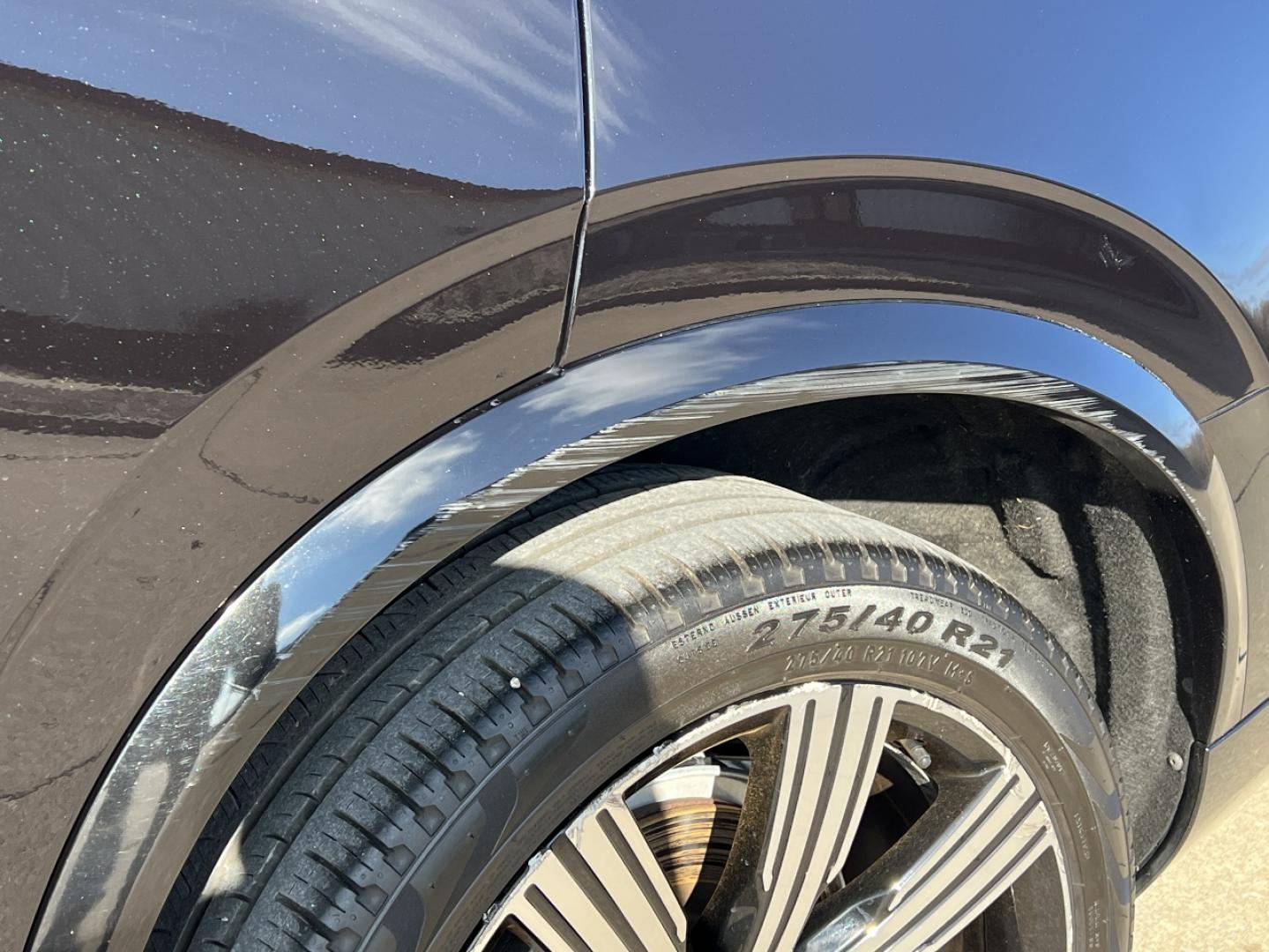 2020 BLACK /Black Volvo XC90 T6 Inscription AWD (YV4A22PL6L1) with an 2.0L 4 Cyl. engine, Automatic transmission, located at 2990 Old Orchard Rd., Jackson, MO, 63755, 37.354214, -89.612106 - 2020 Volvo XC90 T6 Inscription 1-Owner 91xxx miles All Wheel Drive 2.0L 4 Cyl. Automatic Leather 3rd Row Navigation Power/Heated/Cooled Seats Heated Rear Seats Heated Steering Wheel Backup Camera Sunroof Bluetooth Heads Up Display Cruise Power Windows/Locks/Mirrors We have financin - Photo#47