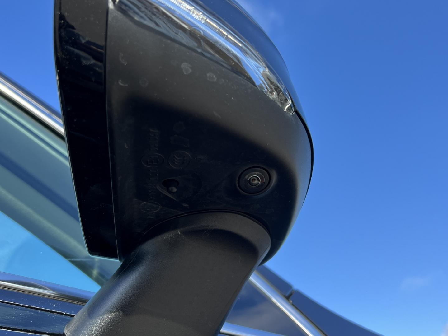 2020 BLACK /Black Volvo XC90 T6 Inscription AWD (YV4A22PL6L1) with an 2.0L 4 Cyl. engine, Automatic transmission, located at 2990 Old Orchard Rd., Jackson, MO, 63755, 37.354214, -89.612106 - 2020 Volvo XC90 T6 Inscription 1-Owner 91xxx miles All Wheel Drive 2.0L 4 Cyl. Automatic Leather 3rd Row Navigation Power/Heated/Cooled Seats Heated Rear Seats Heated Steering Wheel Backup Camera Sunroof Bluetooth Heads Up Display Cruise Power Windows/Locks/Mirrors We have financin - Photo#37