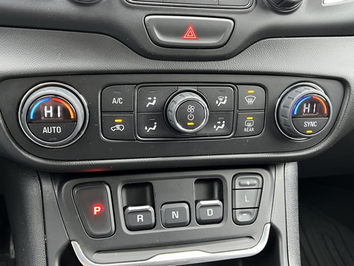 2020 WHITE /Black GMC Terrain SLT (3GKALPEV6LL) with an 1.4L 4 Cyl. TURBO engine, Automatic transmission, located at 2990 Old Orchard Rd., Jackson, MO, 63755, 37.354214, -89.612106 - 2020 GMC Terrain SLT 1-Owner 80xxx miles Front Wheel Drive 1.5L 4 Cyl. Automatic Leather Backup Camera Power Driver Seat Heated Seats Bluetooth Remote Start Cruise Power Windows/Locks/Mirrors We have financing available and we accept trades! Fill out a credit application on our website - Photo#26