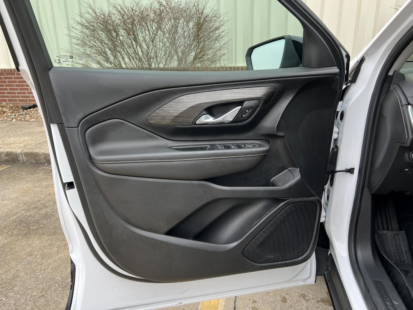 2020 WHITE /Black GMC Terrain SLT (3GKALPEV6LL) with an 1.4L 4 Cyl. TURBO engine, Automatic transmission, located at 2990 Old Orchard Rd., Jackson, MO, 63755, 37.354214, -89.612106 - 2020 GMC Terrain SLT 1-Owner 80xxx miles Front Wheel Drive 1.5L 4 Cyl. Automatic Leather Backup Camera Power Driver Seat Heated Seats Bluetooth Remote Start Cruise Power Windows/Locks/Mirrors We have financing available and we accept trades! Fill out a credit application on our website - Photo#13