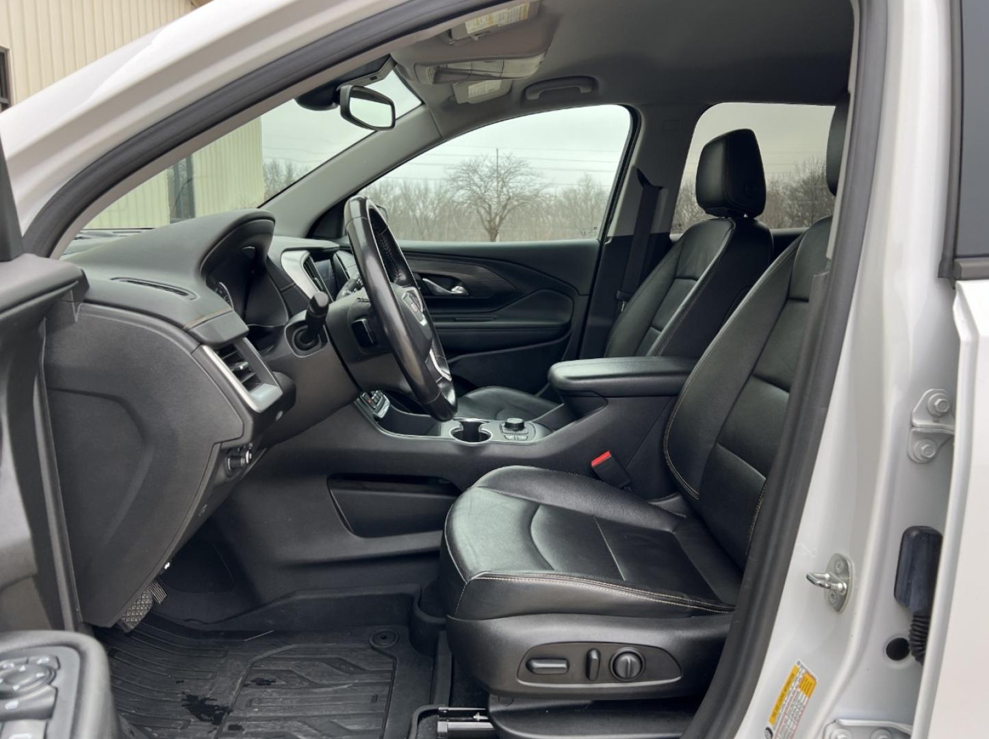 2020 WHITE /Black GMC Terrain SLT (3GKALPEV6LL) with an 1.4L 4 Cyl. TURBO engine, Automatic transmission, located at 2990 Old Orchard Rd., Jackson, MO, 63755, 37.354214, -89.612106 - 2020 GMC Terrain SLT 1-Owner 80xxx miles Front Wheel Drive 1.5L 4 Cyl. Automatic Leather Backup Camera Power Driver Seat Heated Seats Bluetooth Remote Start Cruise Power Windows/Locks/Mirrors We have financing available and we accept trades! Fill out a credit application on our website - Photo#14