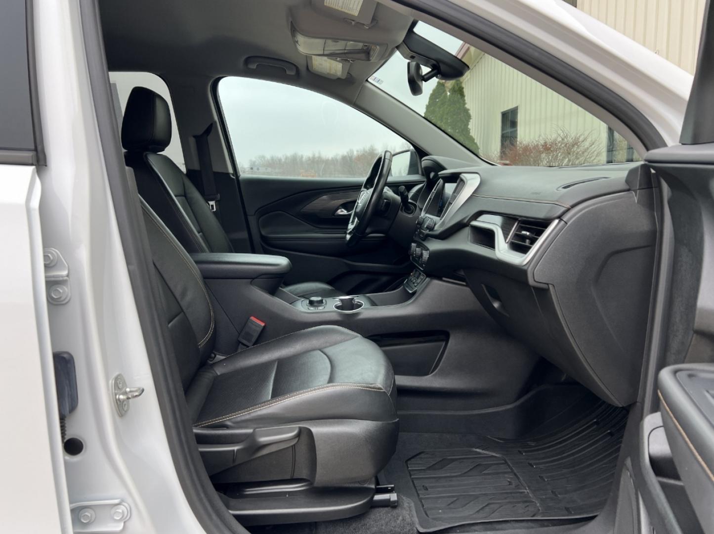 2020 WHITE /Black GMC Terrain SLT (3GKALPEV6LL) with an 1.4L 4 Cyl. TURBO engine, Automatic transmission, located at 2990 Old Orchard Rd., Jackson, MO, 63755, 37.354214, -89.612106 - 2020 GMC Terrain SLT 1-Owner 80xxx miles Front Wheel Drive 1.5L 4 Cyl. Automatic Leather Backup Camera Power Driver Seat Heated Seats Bluetooth Remote Start Cruise Power Windows/Locks/Mirrors We have financing available and we accept trades! Fill out a credit application on our website - Photo#16