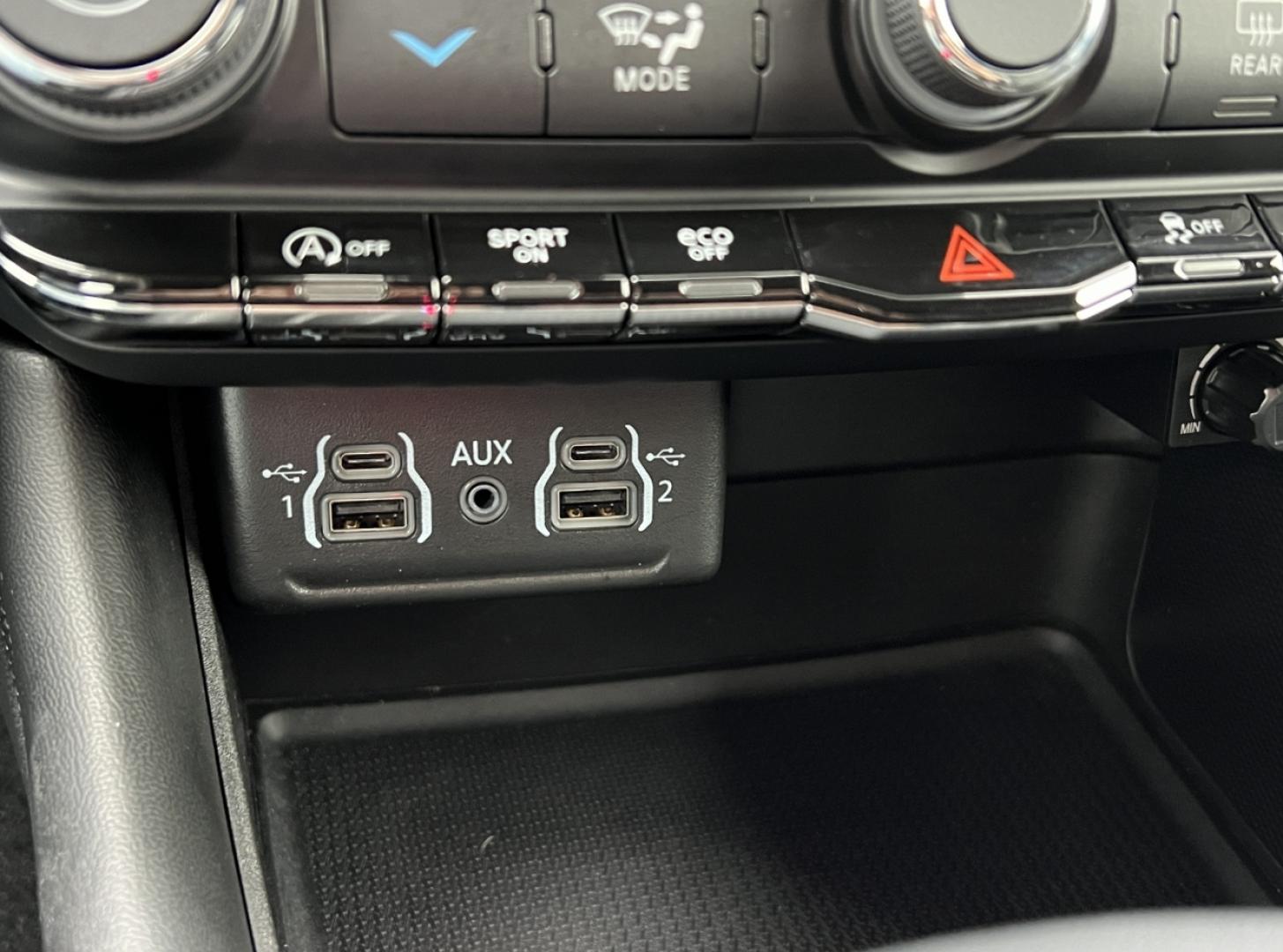 2022 BLACK /Black Dodge Durango GT AWD (1C4RDJDG9NC) with an 3.6L V6 engine, Automatic transmission, located at 2990 Old Orchard Rd., Jackson, MO, 63755, 37.354214, -89.612106 - 2022 Dodge Durango GT 1-Owner 75xxx miles All Wheel Drive 3.6L V6 Automatic Leather 3rd Row Backup Camera Power Driver Seat Heated Seats Heated Steering Wheel Bluetooth Remote Start Cruise Power Windows/Locks/Mirrors We have financing available and we accept trades! Fill out a credit - Photo#27