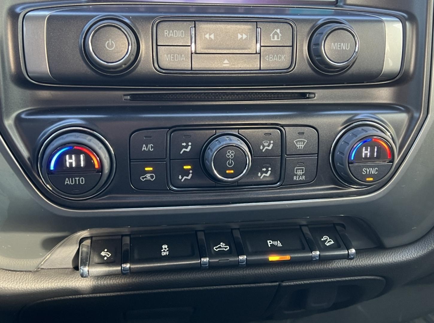 2015 BLUE /Gray Chevrolet Silverado 1500 LT Crew Cab 4WD (3GCUKREC9FG) with an 5.3L V8 engine, Automatic transmission, located at 2990 Old Orchard Rd., Jackson, MO, 63755, 37.354214, -89.612106 - 2015 Chevrolet Silverado 1500 LT 162xxx miles 4x4 5.3L V8 Automatic Backup Camera Power Driver Seat Bluetooth Remote Start Cruise Power Windows/Locks/Mirrors We have financing available and we accept trades! Fill out a credit application on our website or come by today! If you have any q - Photo#26