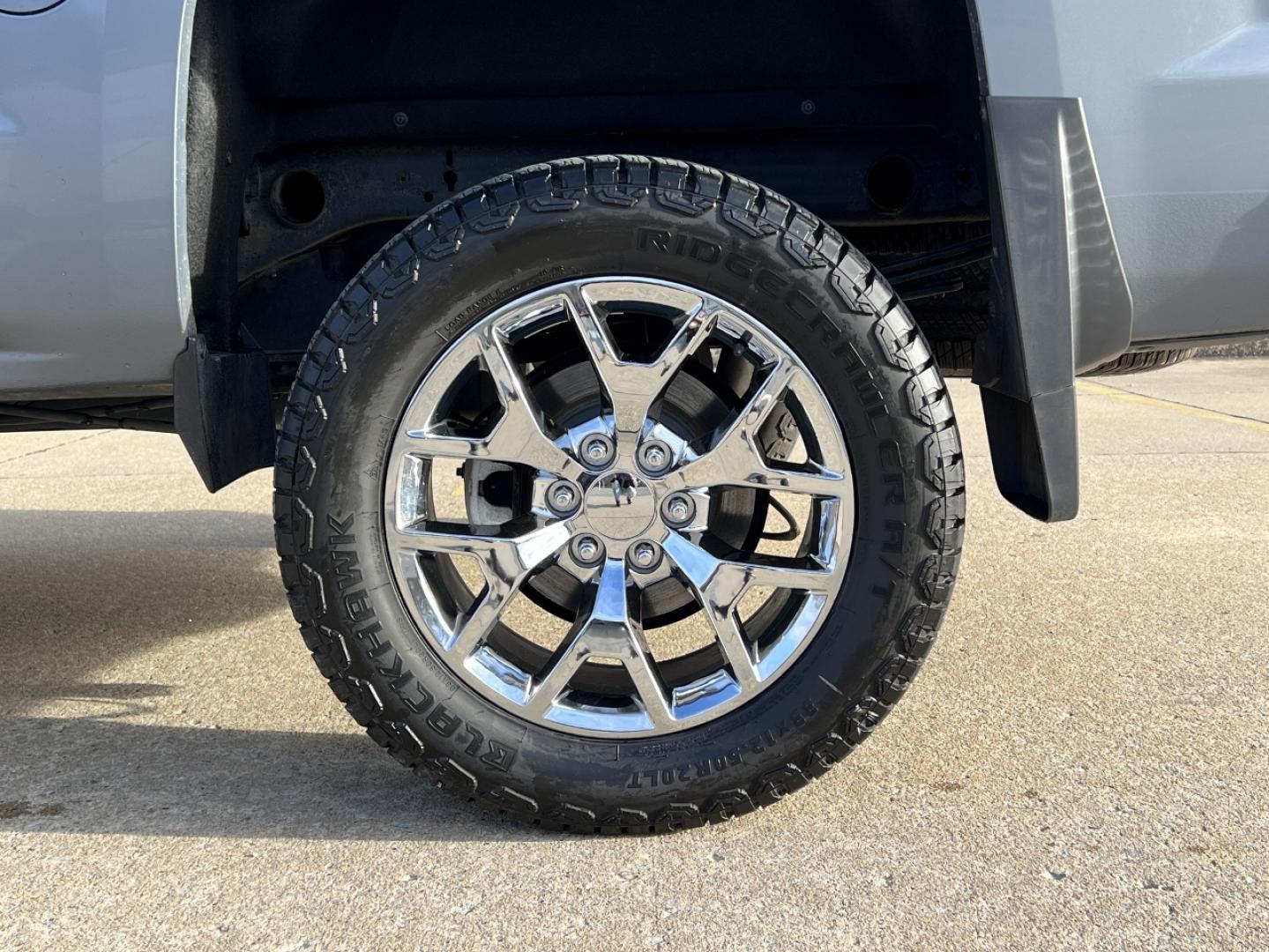 2015 BLUE /Gray Chevrolet Silverado 1500 LT Crew Cab 4WD (3GCUKREC9FG) with an 5.3L V8 engine, Automatic transmission, located at 2990 Old Orchard Rd., Jackson, MO, 63755, 37.354214, -89.612106 - 2015 Chevrolet Silverado 1500 LT 162xxx miles 4x4 5.3L V8 Automatic Backup Camera Power Driver Seat Bluetooth Remote Start Cruise Power Windows/Locks/Mirrors We have financing available and we accept trades! Fill out a credit application on our website or come by today! If you have any q - Photo#34