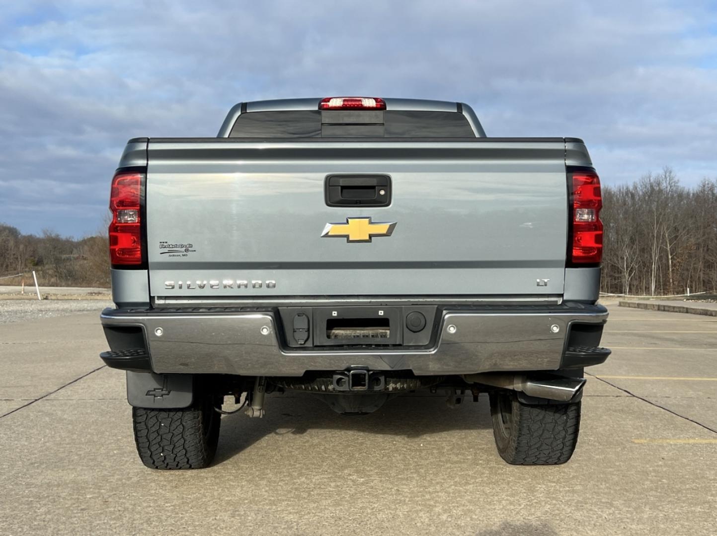 2015 BLUE /Gray Chevrolet Silverado 1500 LT Crew Cab 4WD (3GCUKREC9FG) with an 5.3L V8 engine, Automatic transmission, located at 2990 Old Orchard Rd., Jackson, MO, 63755, 37.354214, -89.612106 - 2015 Chevrolet Silverado 1500 LT 162xxx miles 4x4 5.3L V8 Automatic Backup Camera Power Driver Seat Bluetooth Remote Start Cruise Power Windows/Locks/Mirrors We have financing available and we accept trades! Fill out a credit application on our website or come by today! If you have any q - Photo#11