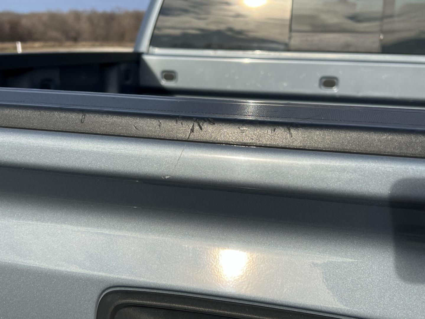 2015 BLUE /Gray Chevrolet Silverado 1500 LT Crew Cab 4WD (3GCUKREC9FG) with an 5.3L V8 engine, Automatic transmission, located at 2990 Old Orchard Rd., Jackson, MO, 63755, 37.354214, -89.612106 - 2015 Chevrolet Silverado 1500 LT 162xxx miles 4x4 5.3L V8 Automatic Backup Camera Power Driver Seat Bluetooth Remote Start Cruise Power Windows/Locks/Mirrors We have financing available and we accept trades! Fill out a credit application on our website or come by today! If you have any q - Photo#37