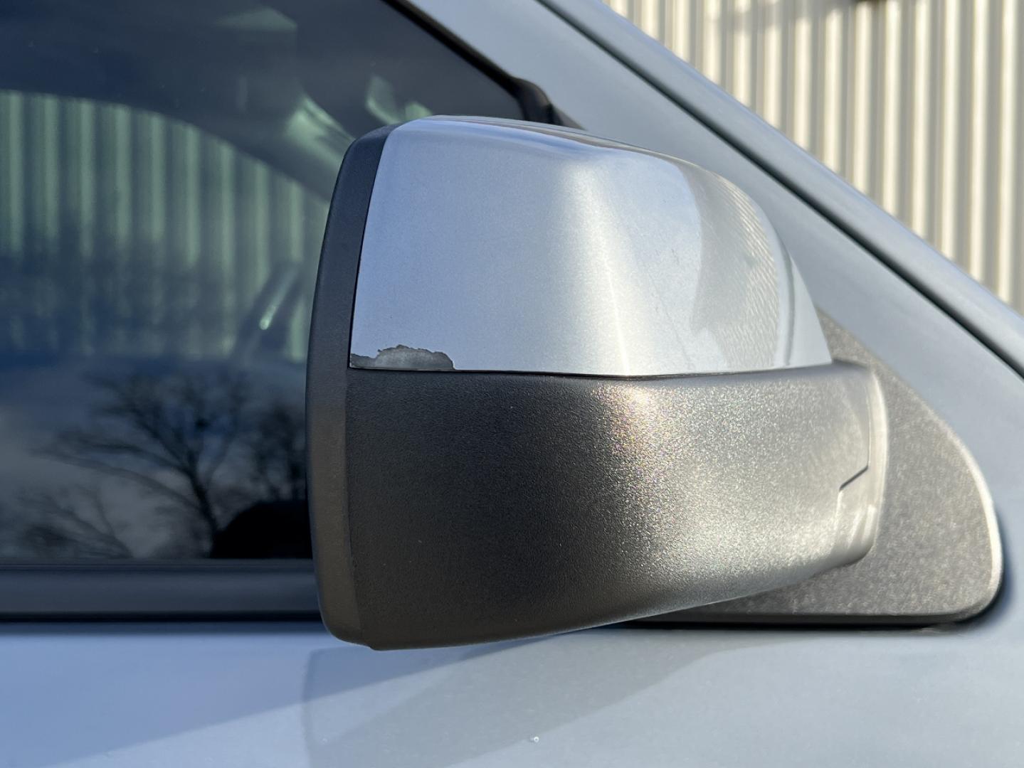 2015 BLUE /Gray Chevrolet Silverado 1500 LT Crew Cab 4WD (3GCUKREC9FG) with an 5.3L V8 engine, Automatic transmission, located at 2990 Old Orchard Rd., Jackson, MO, 63755, 37.354214, -89.612106 - 2015 Chevrolet Silverado 1500 LT 162xxx miles 4x4 5.3L V8 Automatic Backup Camera Power Driver Seat Bluetooth Remote Start Cruise Power Windows/Locks/Mirrors We have financing available and we accept trades! Fill out a credit application on our website or come by today! If you have any q - Photo#43