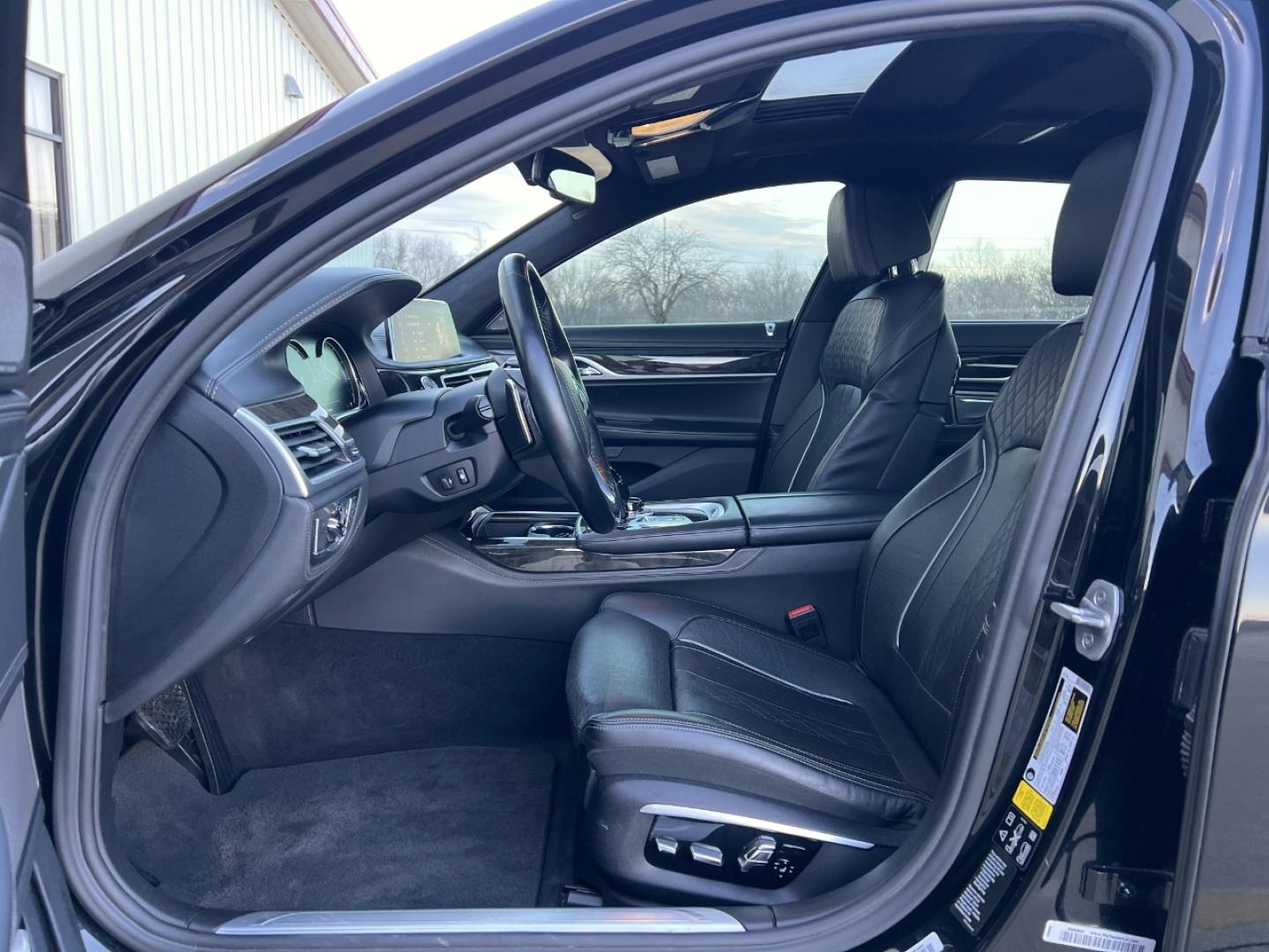 2016 BLACK /Black BMW 7-Series 750i xDrive (WBA7F2C5XGG) with an 4.4L V8 engine, Automatic transmission, located at 2990 Old Orchard Rd., Jackson, MO, 63755, 37.354214, -89.612106 - 2016 BMW 7-Series 750i xDrive 153xxx miles All Wheel Drive 4.4L V8 Automatic Leather Navigation Backup Camera Power/Heated/Cooled Seats Heated/Cooled Rear Seats Sunroof Bluetooth Heads Up Display Cruise Power Windows/Locks/Mirrors We have financing available and we accept trades! Fill - Photo#16