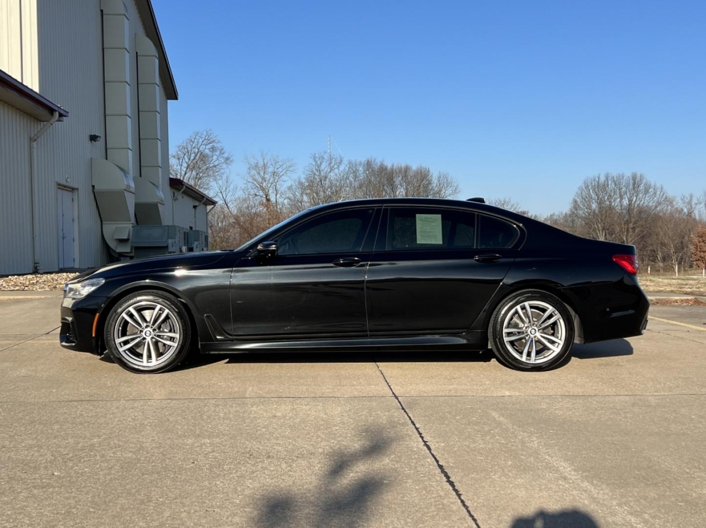2016 BLACK /Black BMW 7-Series 750i xDrive (WBA7F2C5XGG) with an 4.4L V8 engine, Automatic transmission, located at 2990 Old Orchard Rd., Jackson, MO, 63755, 37.354214, -89.612106 - 2016 BMW 7-Series 750i xDrive 153xxx miles All Wheel Drive 4.4L V8 Automatic Leather Navigation Backup Camera Power/Heated/Cooled Seats Heated/Cooled Rear Seats Sunroof Bluetooth Heads Up Display Cruise Power Windows/Locks/Mirrors We have financing available and we accept trades! Fill - Photo#9