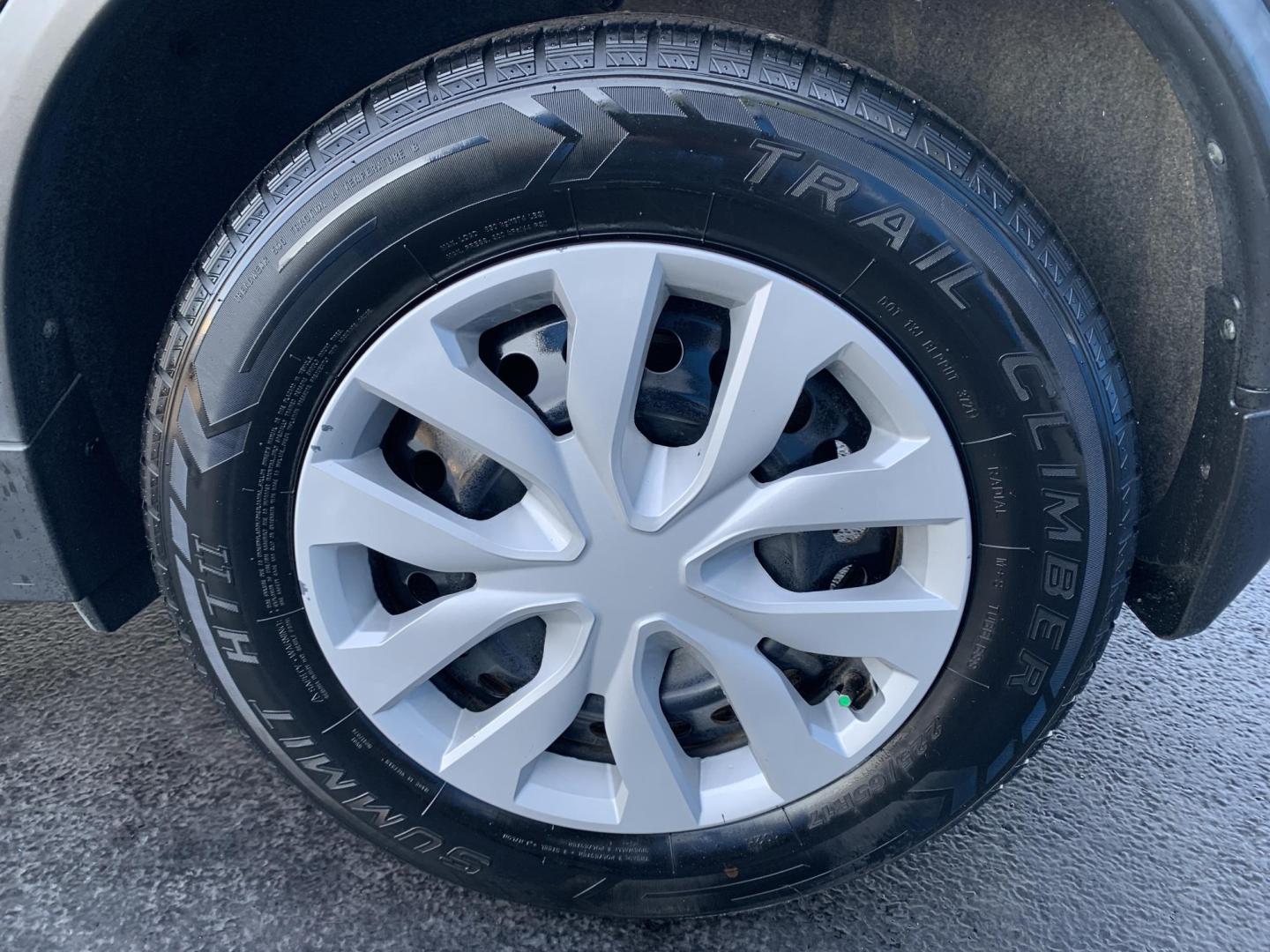 2017 GRAY /BLACK Nissan Rogue SV (JN8AT2MT0HW) with an 2.5L L4 DOHC 16V engine, CVT transmission, located at 506 S. Kingshighway, Cape Girardeau, MO, 63703, (573) 235-5000, 37.294991, -89.553635 - 2017 Nissan Rogue SV 151,XXX MI Front Wheel Drive 2.5L 4 Cyl Backup Camera Cruise Bluetooth Power Windows/Mirrors/Locks Keyless Entry We have financing available and we accept trades! Fill out a credit application on our website or come by today! If you have any questions, give us a call a - Photo#30