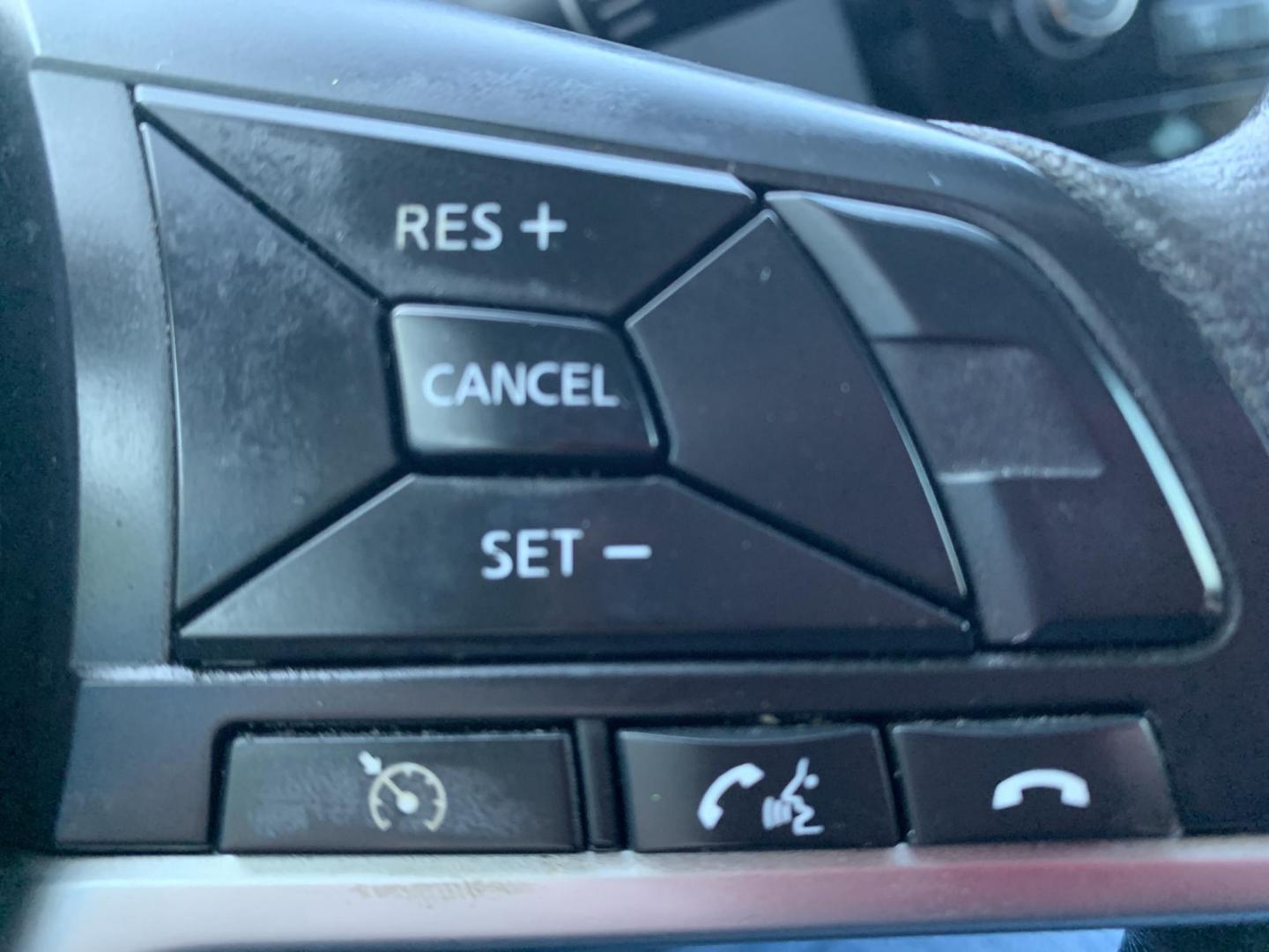 2017 GRAY /BLACK Nissan Rogue SV (JN8AT2MT0HW) with an 2.5L L4 DOHC 16V engine, CVT transmission, located at 506 S. Kingshighway, Cape Girardeau, MO, 63703, (573) 235-5000, 37.294991, -89.553635 - 2017 Nissan Rogue SV 151,XXX MI Front Wheel Drive 2.5L 4 Cyl Backup Camera Cruise Bluetooth Power Windows/Mirrors/Locks Keyless Entry We have financing available and we accept trades! Fill out a credit application on our website or come by today! If you have any questions, give us a call a - Photo#22