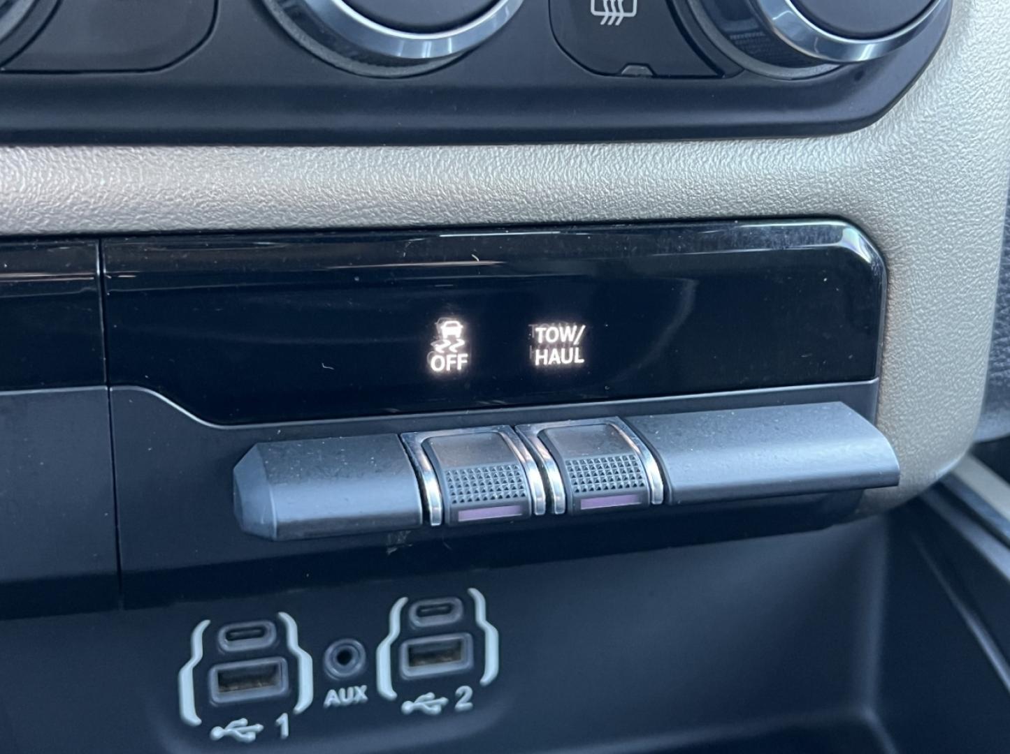 2020 MAROON /Black RAM 1500 Laramie Quad Cab 4WD (1C6SRFDT3LN) with an 5.7L V8 HEMI engine, Automatic transmission, located at 2990 Old Orchard Rd., Jackson, MO, 63755, 37.354214, -89.612106 - 2020 Ram 1500 Laramie 114xxx miles 4x4 5.7L V8 HEMI Automatic Leather Backup Camera Power/Heated/Cooled Seats Heated Steering Wheel Bluetooth Remote Start Cruise Power Windows/Locks/Mirrors We have financing available and we accept trades! Fill out a credit application on our website or - Photo#28