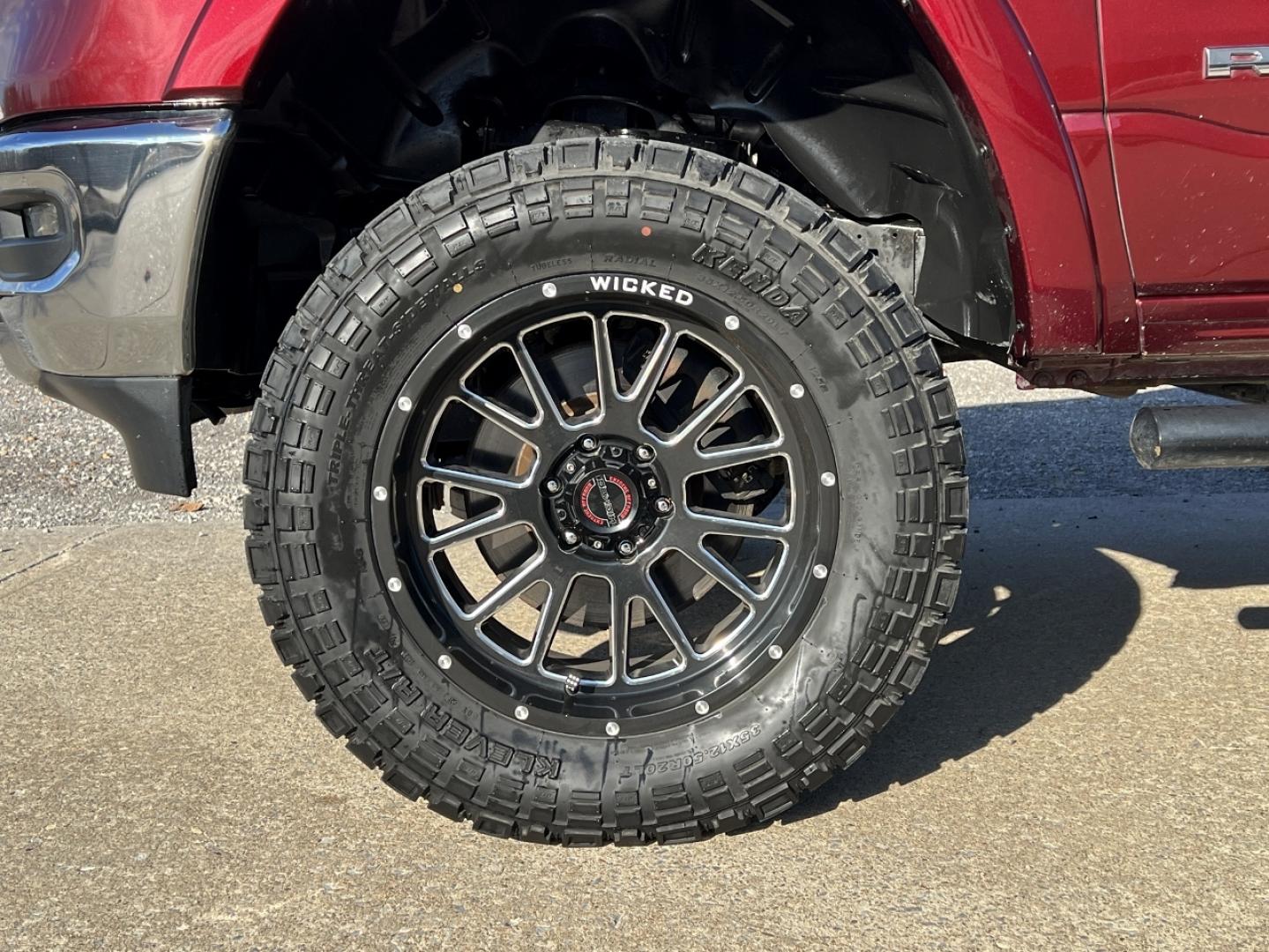 2020 MAROON /Black RAM 1500 Laramie Quad Cab 4WD (1C6SRFDT3LN) with an 5.7L V8 HEMI engine, Automatic transmission, located at 2990 Old Orchard Rd., Jackson, MO, 63755, 37.354214, -89.612106 - 2020 Ram 1500 Laramie 114xxx miles 4x4 5.7L V8 HEMI Automatic Leather Backup Camera Power/Heated/Cooled Seats Heated Steering Wheel Bluetooth Remote Start Cruise Power Windows/Locks/Mirrors We have financing available and we accept trades! Fill out a credit application on our website or - Photo#41