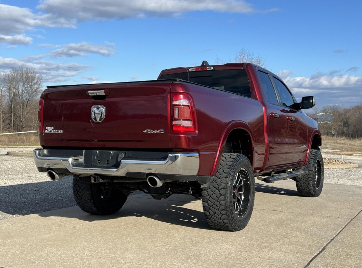 2020 MAROON /Black RAM 1500 Laramie Quad Cab 4WD (1C6SRFDT3LN) with an 5.7L V8 HEMI engine, Automatic transmission, located at 2990 Old Orchard Rd., Jackson, MO, 63755, 37.354214, -89.612106 - 2020 Ram 1500 Laramie 114xxx miles 4x4 5.7L V8 HEMI Automatic Leather Backup Camera Power/Heated/Cooled Seats Heated Steering Wheel Bluetooth Remote Start Cruise Power Windows/Locks/Mirrors We have financing available and we accept trades! Fill out a credit application on our website or - Photo#10