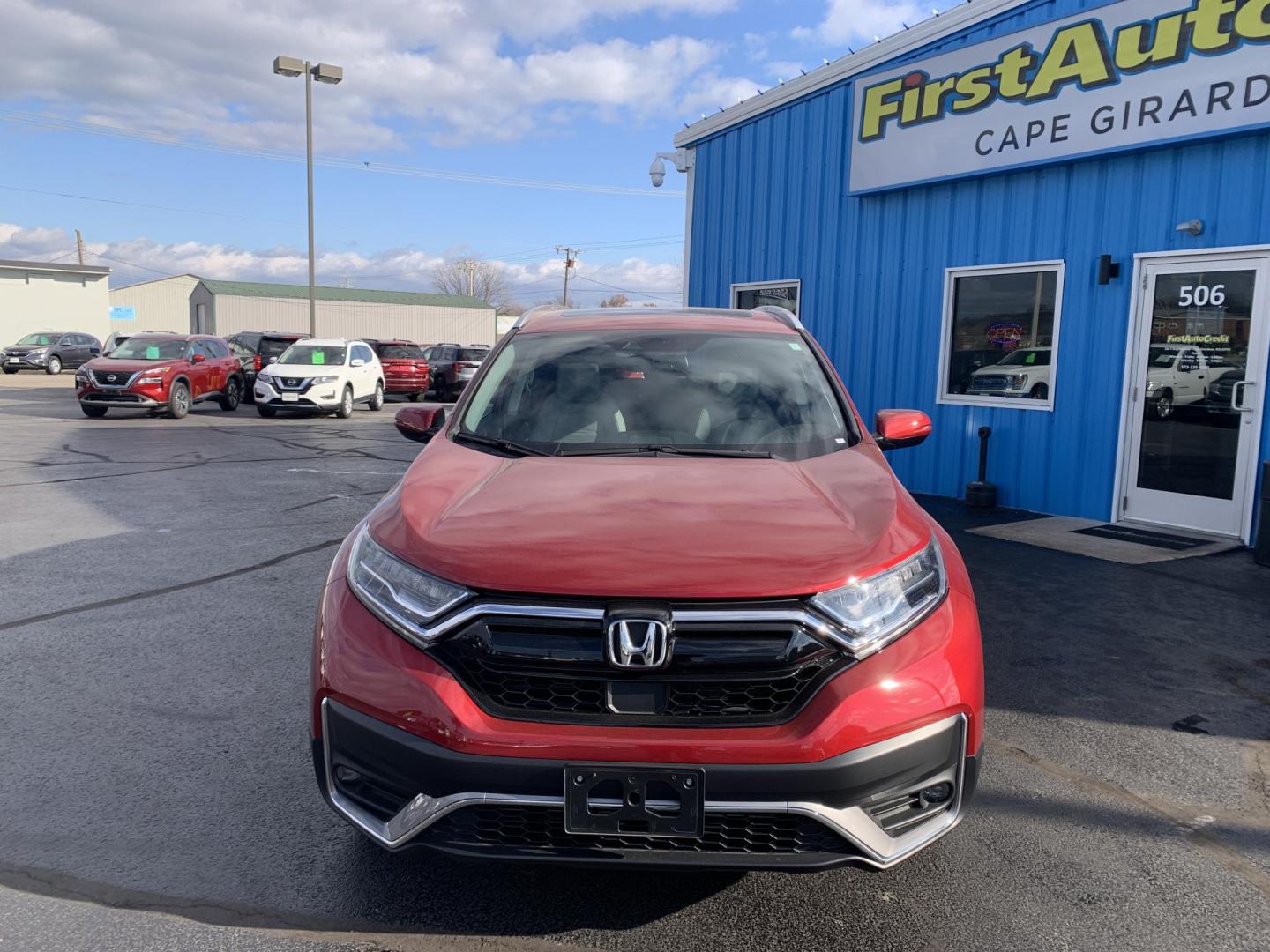 2022 MAROON /GRAY Honda CR-V Touring AWD (7FARW2H9XNE) with an 1.5L L4 16V DOHC TURBO engine, CVT transmission, located at 506 S. Kingshighway, Cape Girardeau, MO, 63703, (573) 235-5000, 37.294991, -89.553635 - 2022 Honda C-RV Touring One Owner!! Only 8,XXXmi!! 1.5L 4 Cyl AWD Leather Adaptive Cruise Control Heated Steering Wheel Heated Seats Power Driver/Passenger Seats Bluetooth Navigation Wireless Charger Collision Avoidance System Lane Assist Power Windows/Locks/Mirrors Keyless Entry Da - Photo#1