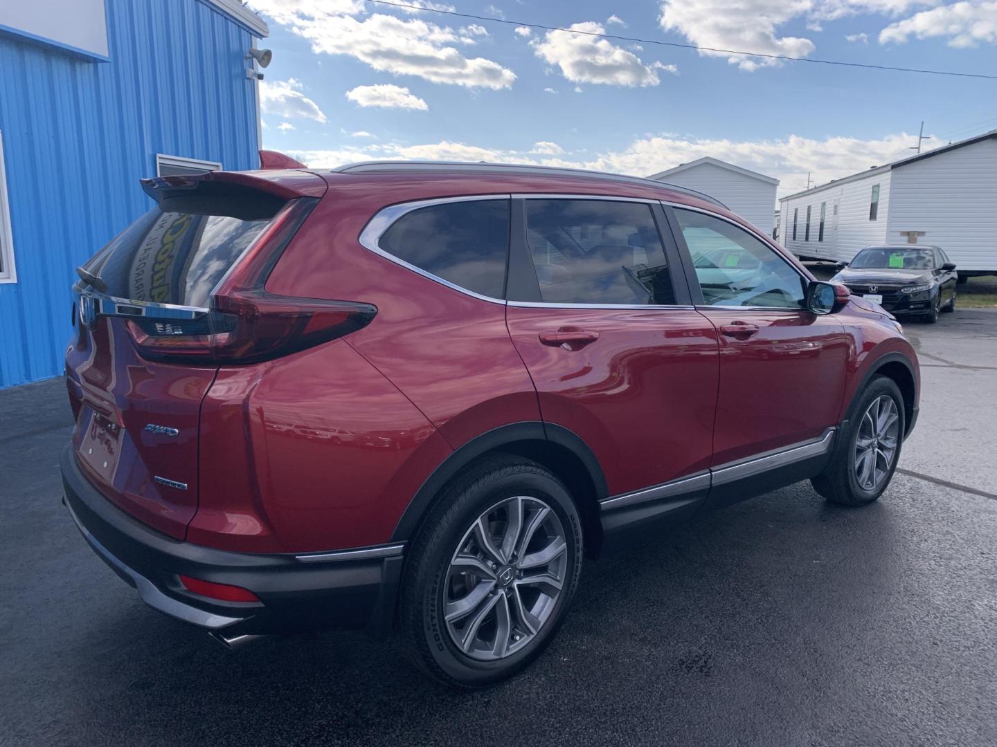2022 MAROON /GRAY Honda CR-V Touring AWD (7FARW2H9XNE) with an 1.5L L4 16V DOHC TURBO engine, CVT transmission, located at 506 S. Kingshighway, Cape Girardeau, MO, 63703, (573) 235-5000, 37.294991, -89.553635 - 2022 Honda C-RV Touring One Owner!! Only 8,XXXmi!! 1.5L 4 Cyl AWD Leather Adaptive Cruise Control Heated Steering Wheel Heated Seats Power Driver/Passenger Seats Bluetooth Navigation Wireless Charger Collision Avoidance System Lane Assist Power Windows/Locks/Mirrors Keyless Entry Da - Photo#7