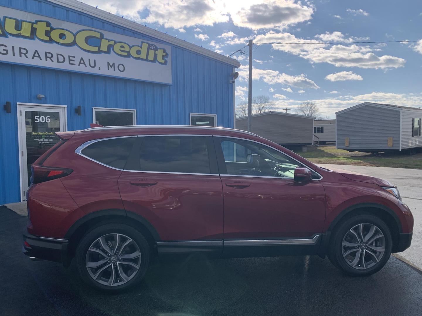 2022 MAROON /GRAY Honda CR-V Touring AWD (7FARW2H9XNE) with an 1.5L L4 16V DOHC TURBO engine, CVT transmission, located at 506 S. Kingshighway, Cape Girardeau, MO, 63703, (573) 235-5000, 37.294991, -89.553635 - 2022 Honda C-RV Touring One Owner!! Only 8,XXXmi!! 1.5L 4 Cyl AWD Leather Adaptive Cruise Control Heated Steering Wheel Heated Seats Power Driver/Passenger Seats Bluetooth Navigation Wireless Charger Collision Avoidance System Lane Assist Power Windows/Locks/Mirrors Keyless Entry Da - Photo#8