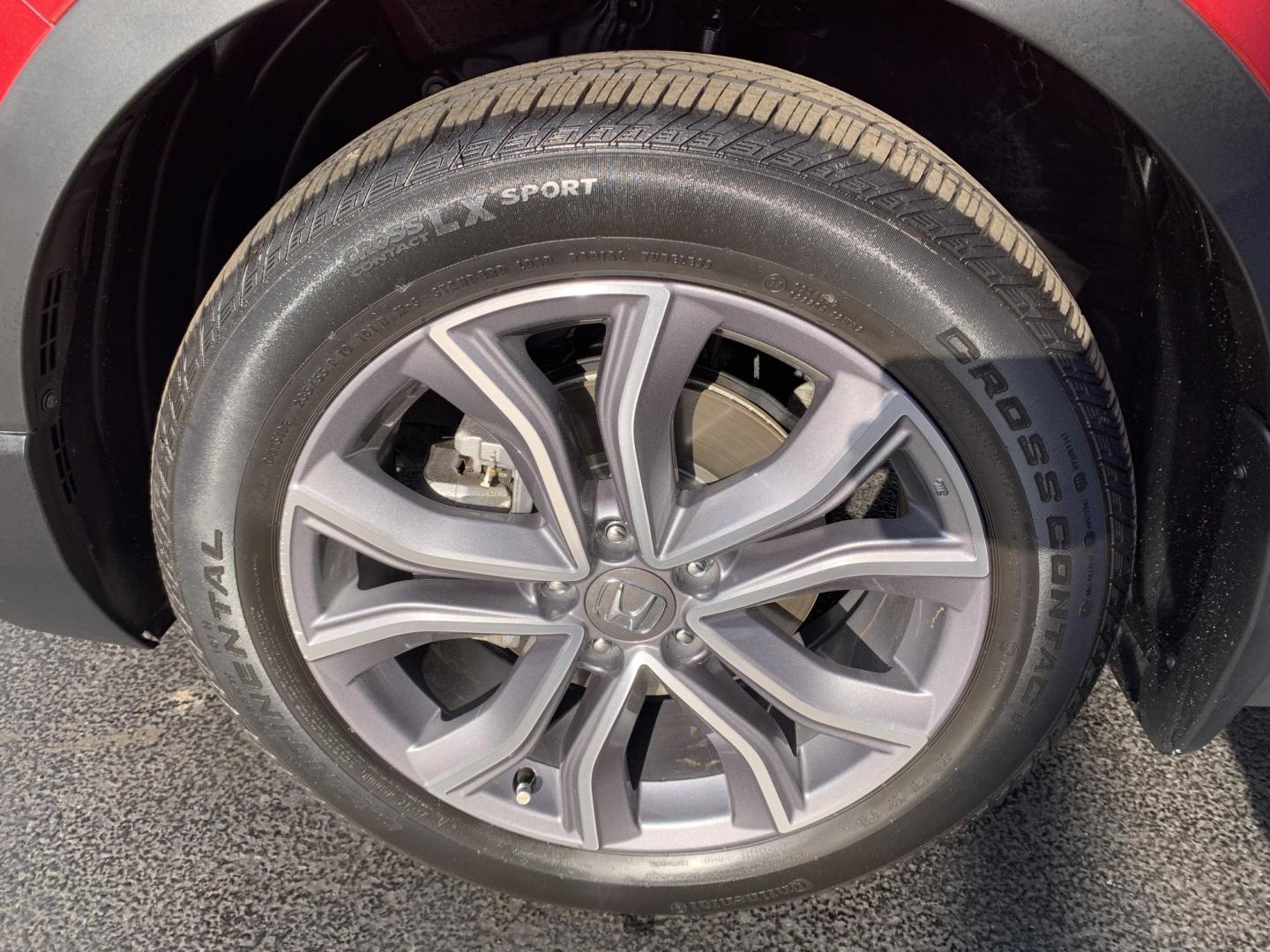 2022 MAROON /GRAY Honda CR-V Touring AWD (7FARW2H9XNE) with an 1.5L L4 16V DOHC TURBO engine, CVT transmission, located at 506 S. Kingshighway, Cape Girardeau, MO, 63703, (573) 235-5000, 37.294991, -89.553635 - 2022 Honda C-RV Touring One Owner!! Only 8,XXXmi!! 1.5L 4 Cyl AWD Leather Adaptive Cruise Control Heated Steering Wheel Heated Seats Power Driver/Passenger Seats Bluetooth Navigation Wireless Charger Collision Avoidance System Lane Assist Power Windows/Locks/Mirrors Keyless Entry Da - Photo#30