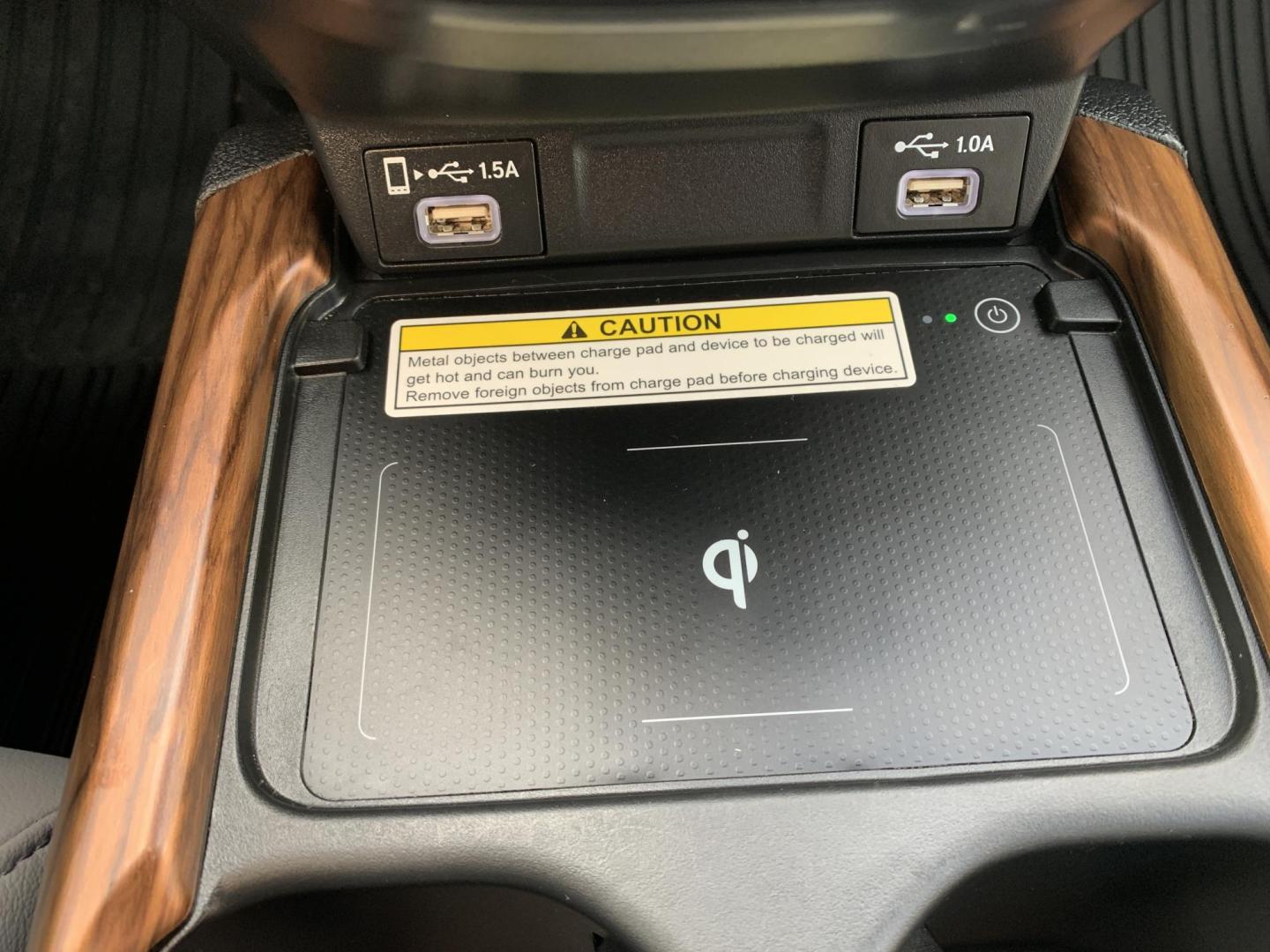 2022 MAROON /GRAY Honda CR-V Touring AWD (7FARW2H9XNE) with an 1.5L L4 16V DOHC TURBO engine, CVT transmission, located at 506 S. Kingshighway, Cape Girardeau, MO, 63703, (573) 235-5000, 37.294991, -89.553635 - 2022 Honda C-RV Touring One Owner!! Only 8,XXXmi!! 1.5L 4 Cyl AWD Leather Adaptive Cruise Control Heated Steering Wheel Heated Seats Power Driver/Passenger Seats Bluetooth Navigation Wireless Charger Collision Avoidance System Lane Assist Power Windows/Locks/Mirrors Keyless Entry Da - Photo#28