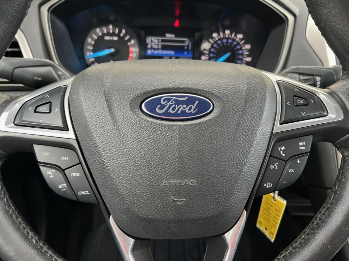 2015 WHITE /Black Ford Fusion SE (3FA6P0HD4FR) with an 1.5L 4 Cyl. engine, Automatic transmission, located at 2990 Old Orchard Rd., Jackson, MO, 63755, 37.354214, -89.612106 - 2015 Ford Fusion SE 159xxx miles Front Wheel Drive 1.5L 4 Cyl. Automatic Leather Backup Camera Power/Heated Seats Bluetooth Cruise Power Windows/Locks/Mirrors We have financing available and we accept trades! Fill out a credit application on our website or come by today! If you have any - Photo#21