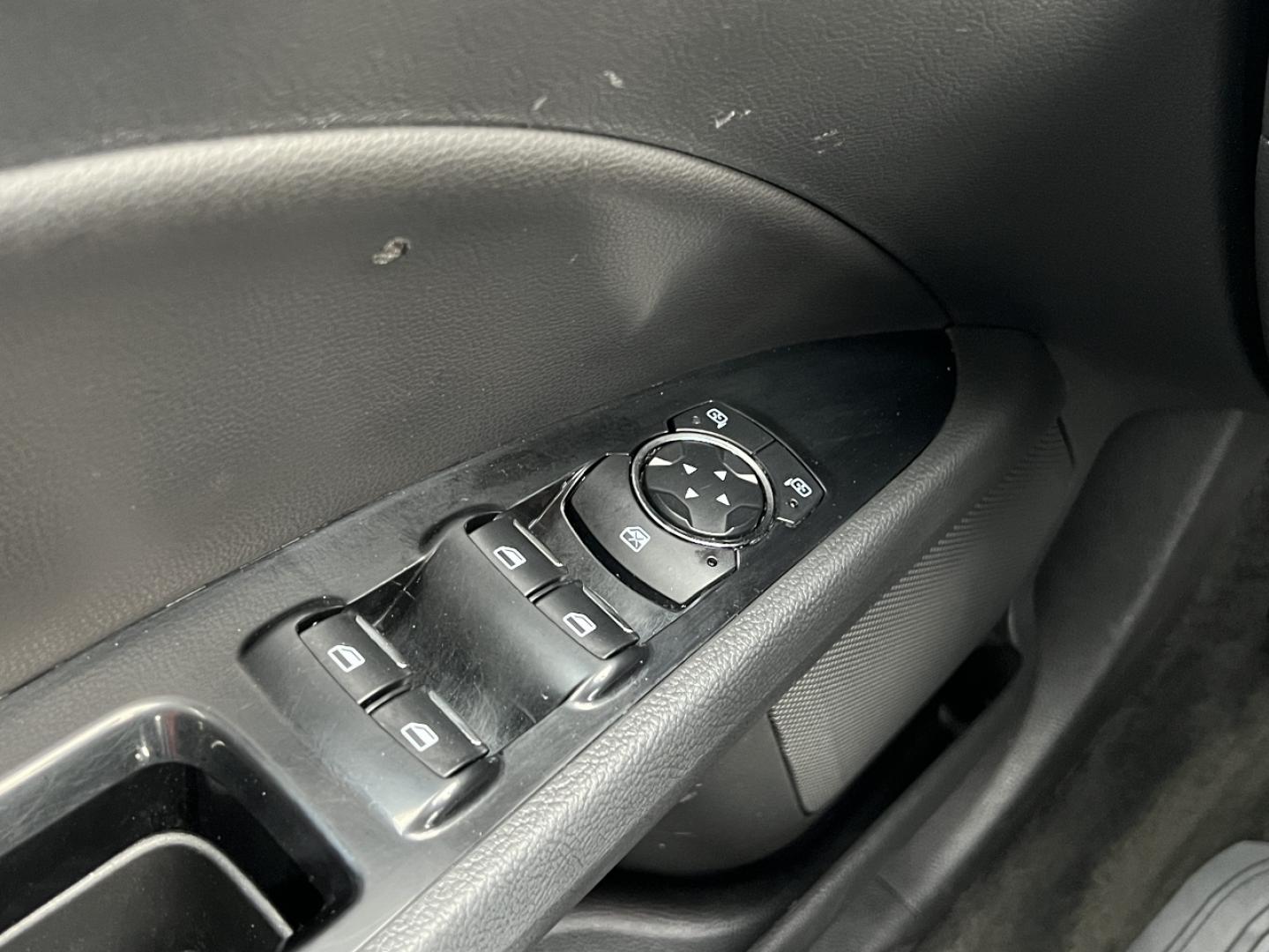 2015 WHITE /Black Ford Fusion SE (3FA6P0HD4FR) with an 1.5L 4 Cyl. engine, Automatic transmission, located at 2990 Old Orchard Rd., Jackson, MO, 63755, 37.354214, -89.612106 - 2015 Ford Fusion SE 159xxx miles Front Wheel Drive 1.5L 4 Cyl. Automatic Leather Backup Camera Power/Heated Seats Bluetooth Cruise Power Windows/Locks/Mirrors We have financing available and we accept trades! Fill out a credit application on our website or come by today! If you have any - Photo#25