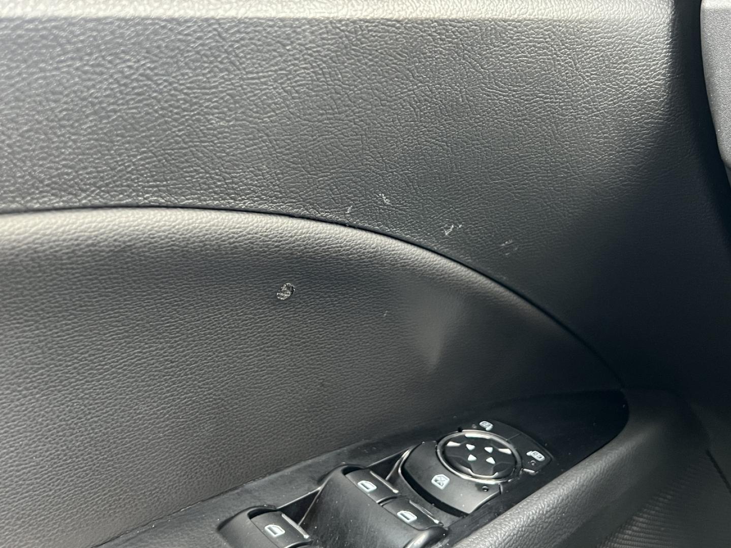 2015 WHITE /Black Ford Fusion SE (3FA6P0HD4FR) with an 1.5L 4 Cyl. engine, Automatic transmission, located at 2990 Old Orchard Rd., Jackson, MO, 63755, 37.354214, -89.612106 - 2015 Ford Fusion SE 159xxx miles Front Wheel Drive 1.5L 4 Cyl. Automatic Leather Backup Camera Power/Heated Seats Bluetooth Cruise Power Windows/Locks/Mirrors We have financing available and we accept trades! Fill out a credit application on our website or come by today! If you have any - Photo#26